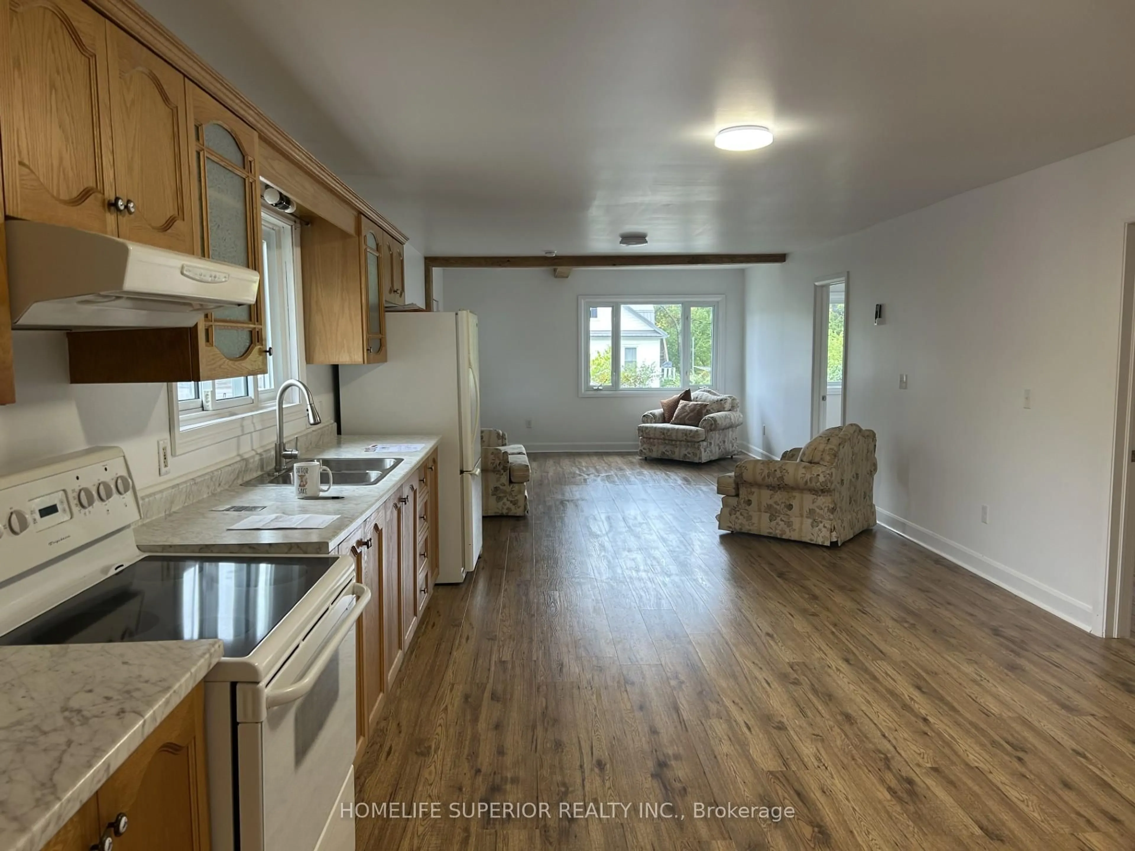 Unknown for 10 Main St, Limoges Ontario K0K 2M0