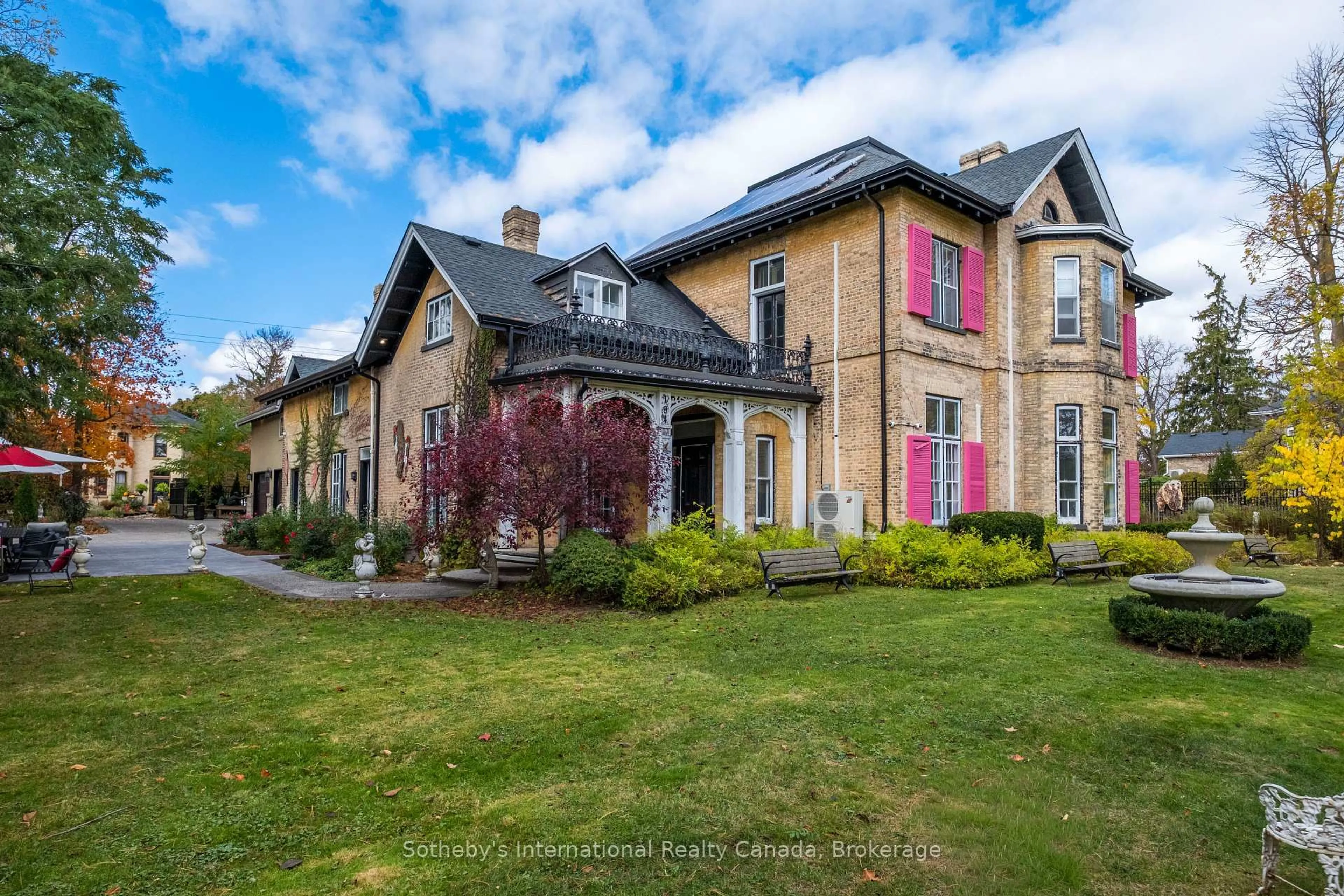 Unknown for 194 Grand River St, Brant Ontario N3L 2N3