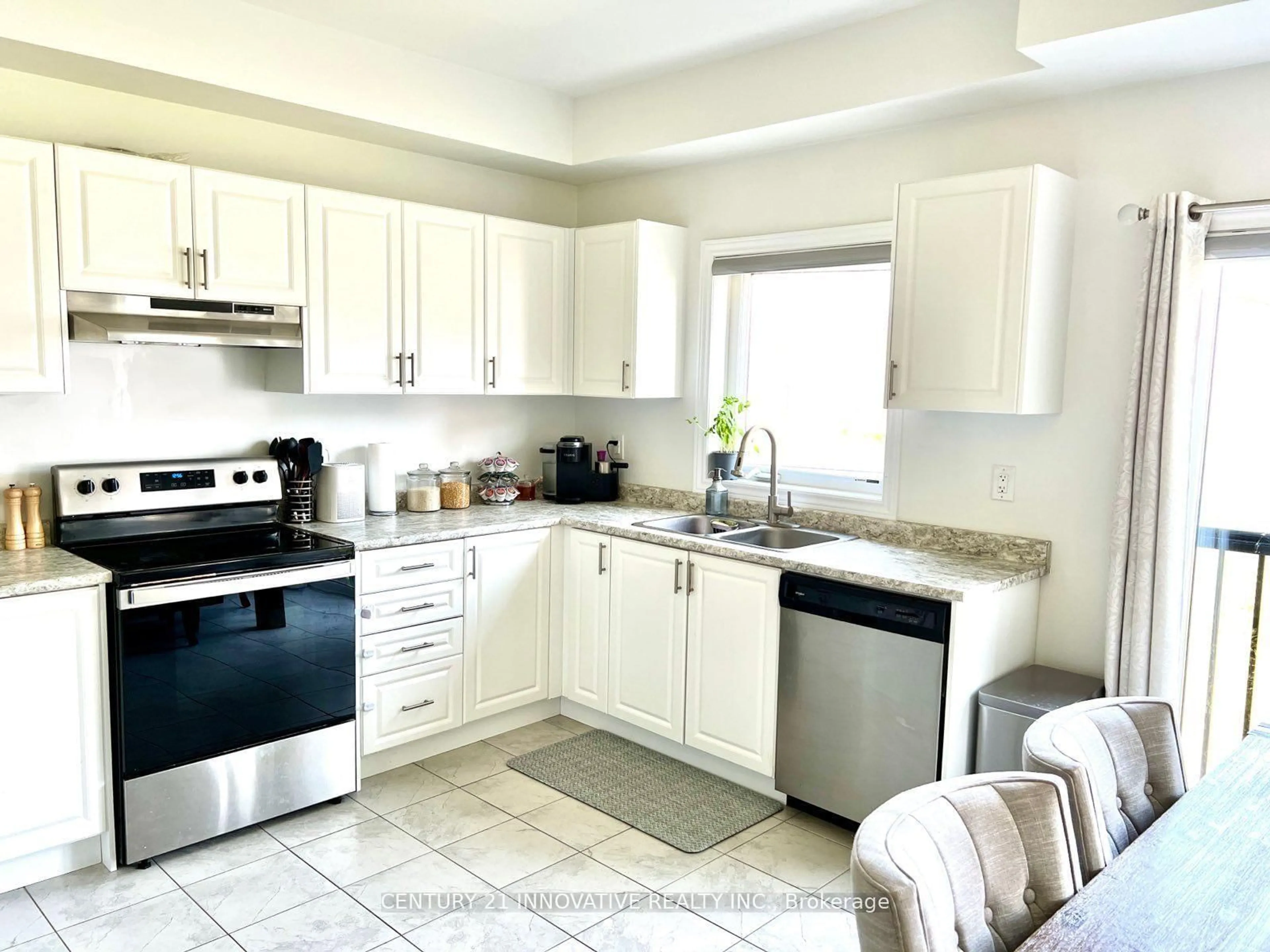 Open concept kitchen, ceramic/tile floor for 177 Seeley Ave, Southgate Ontario N0C 1B0