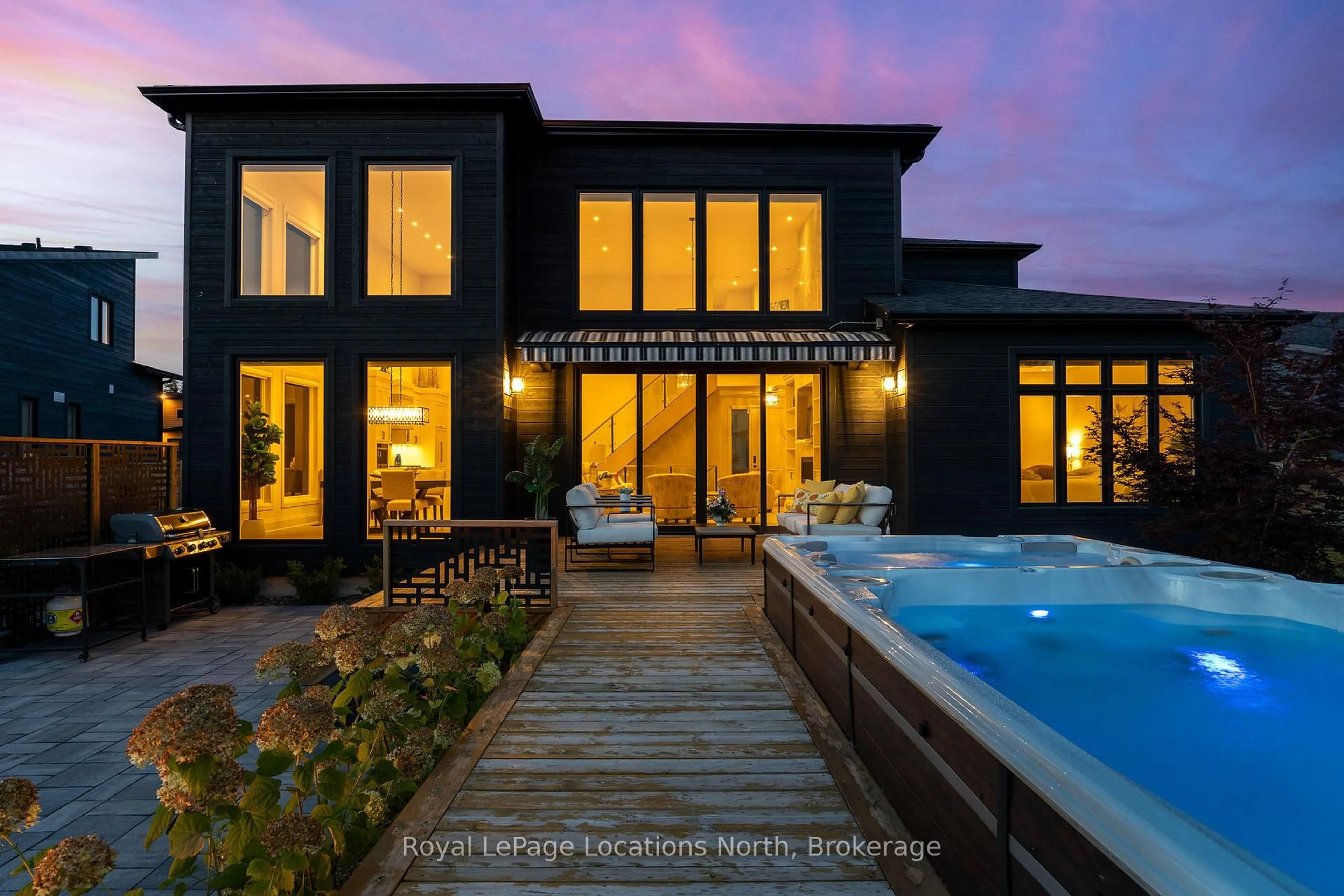 Contemporary bathroom, unknown for 120 Tekiah Rd, Blue Mountains Ontario N0H 1J0