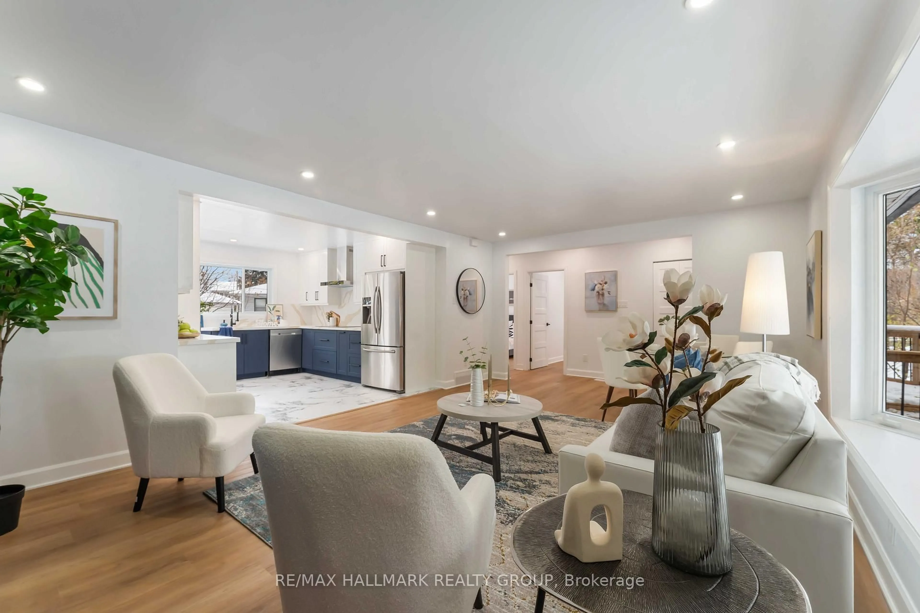 Unknown for 1796 Saunderson Dr, Ottawa Ontario K1G 2C2