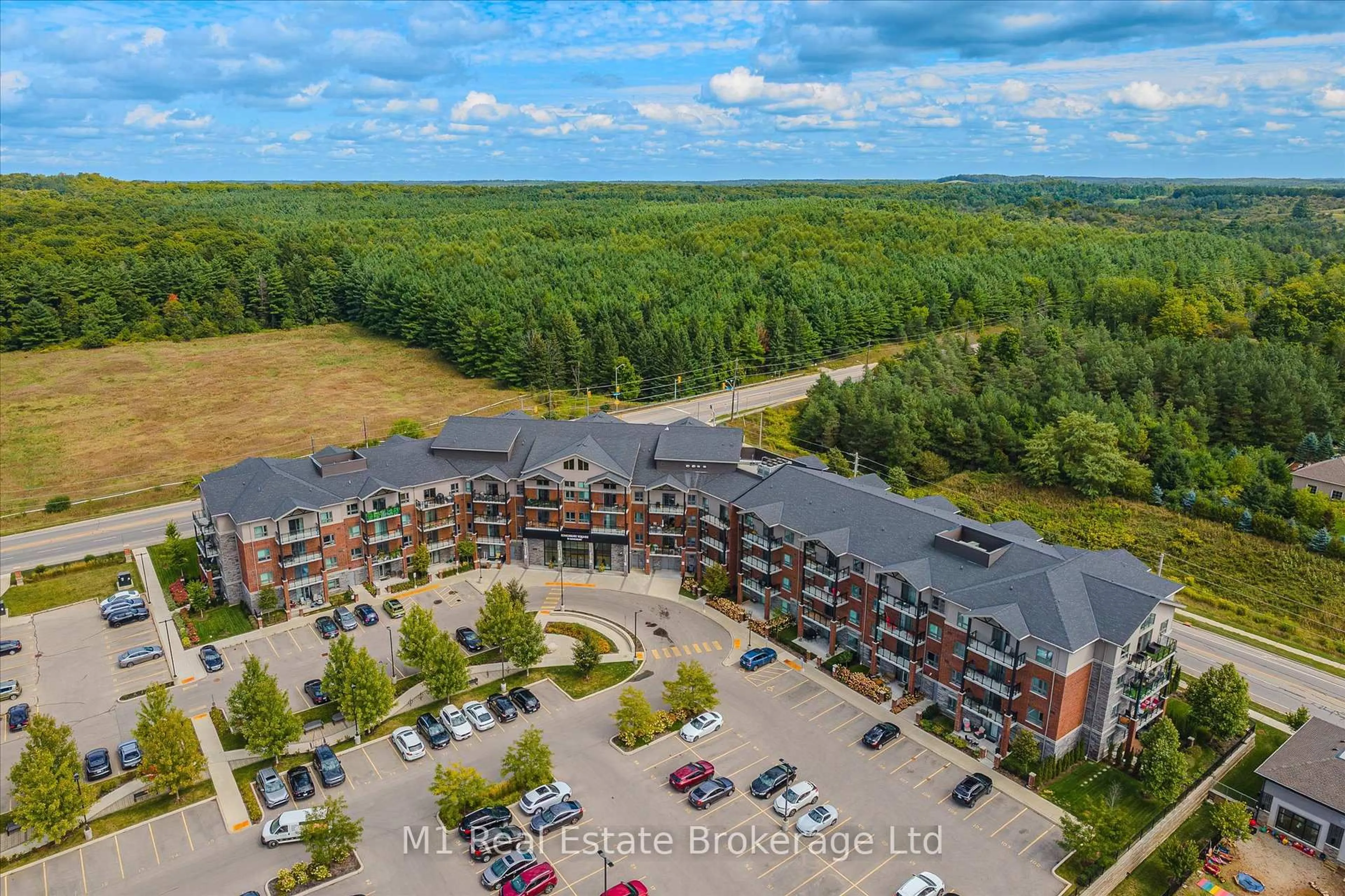 A pic from outside/outdoor area/front of a property/back of a property/a pic from drone, unknown for 35 Kingsbury Sq #215, Guelph Ontario N1L 1B3