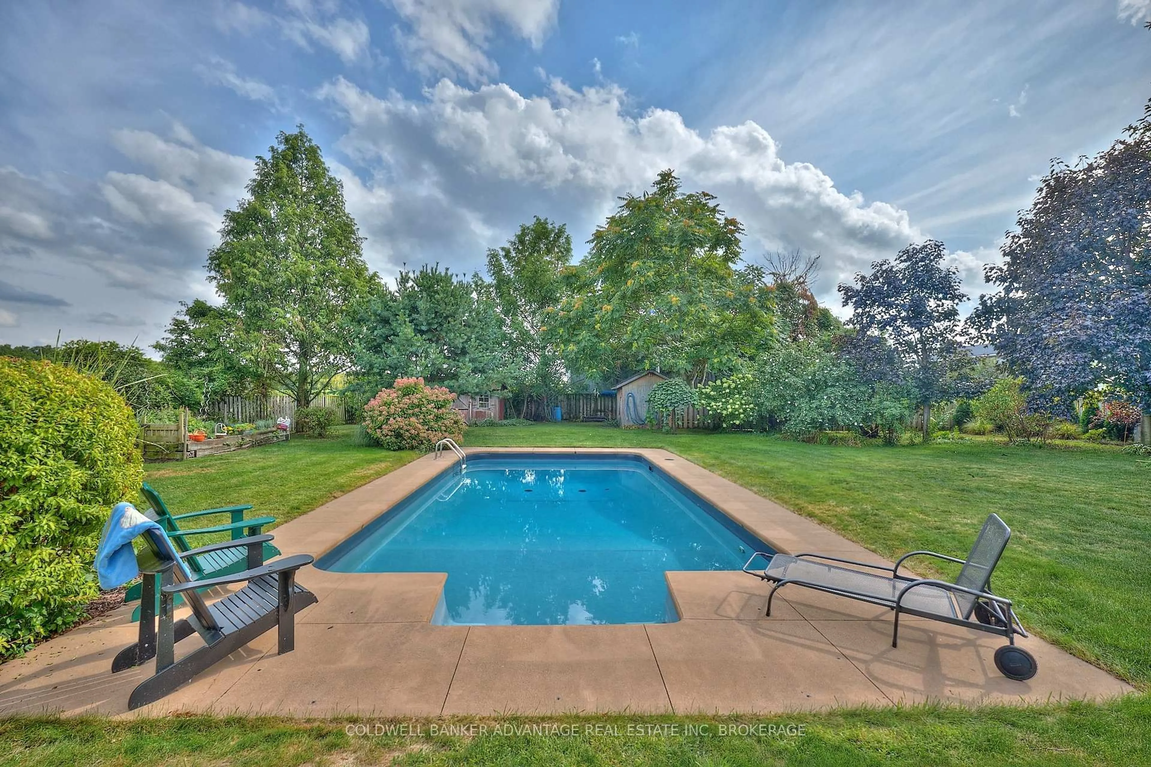 Pool for 4698 Sandy Cove Dr, Lincoln Ontario L0R 1B1