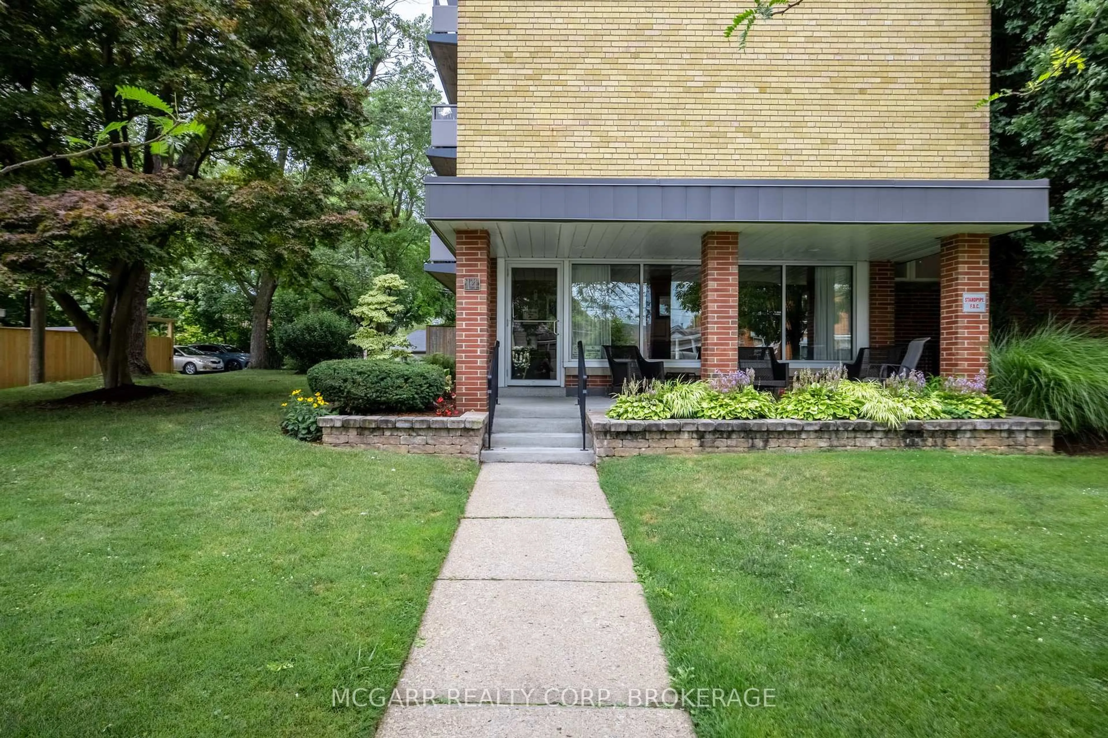 Unknown for 14 Norris Pl #503, St. Catharines Ontario L2R 2W8