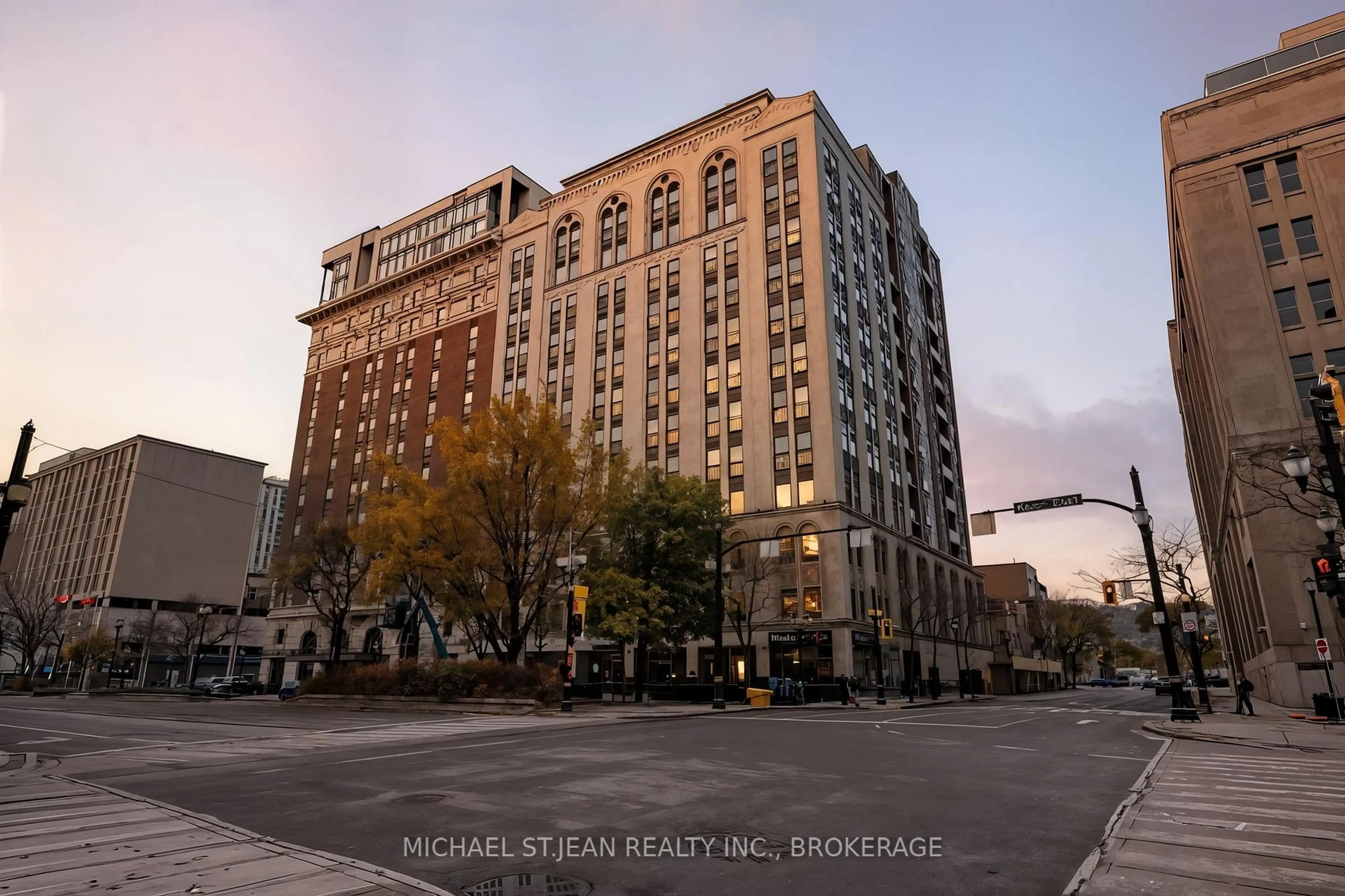 Unknown for 118 King St #916, Hamilton Ontario L8N 0A9