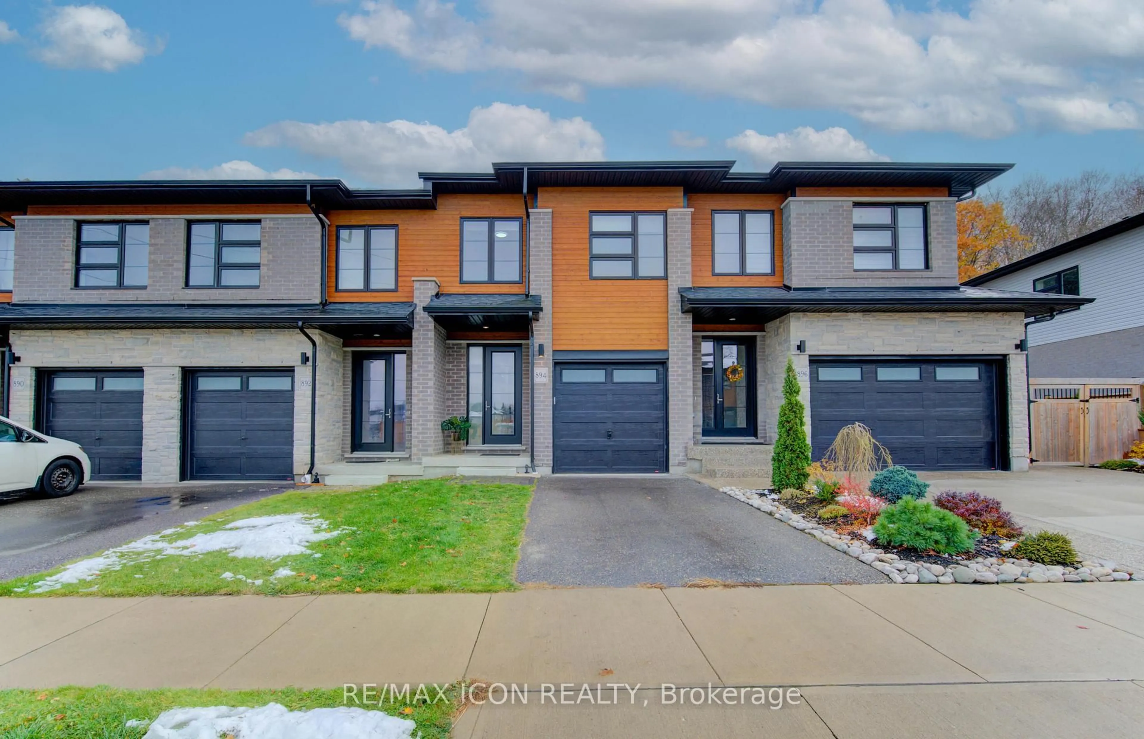 Home with brick exterior material, street for 894 Robert Ferrie Dr, Kitchener Ontario N2R 0P2
