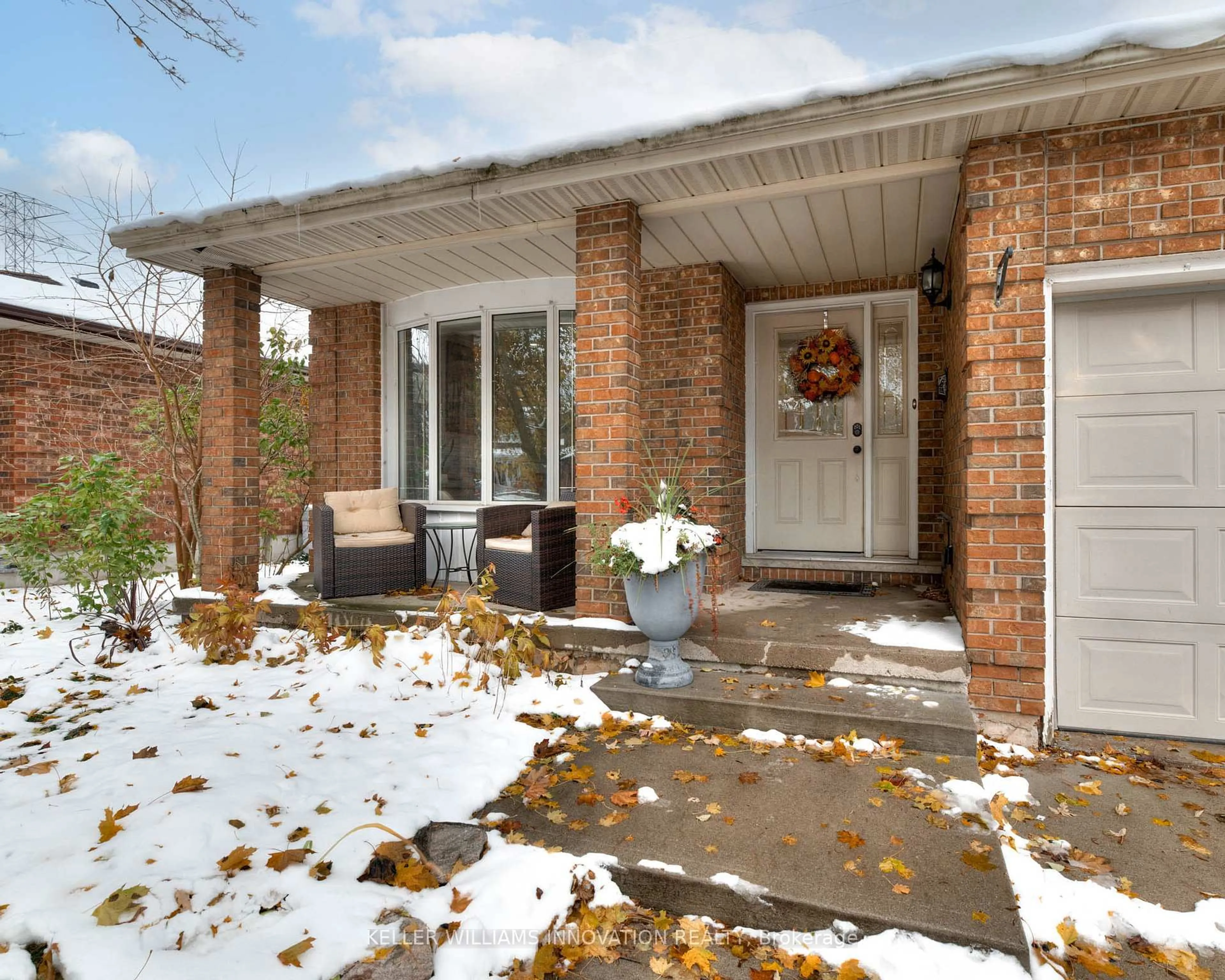 Home with brick exterior material, street for 50 Old Forest Cres, Kitchener Ontario N2N 2A3