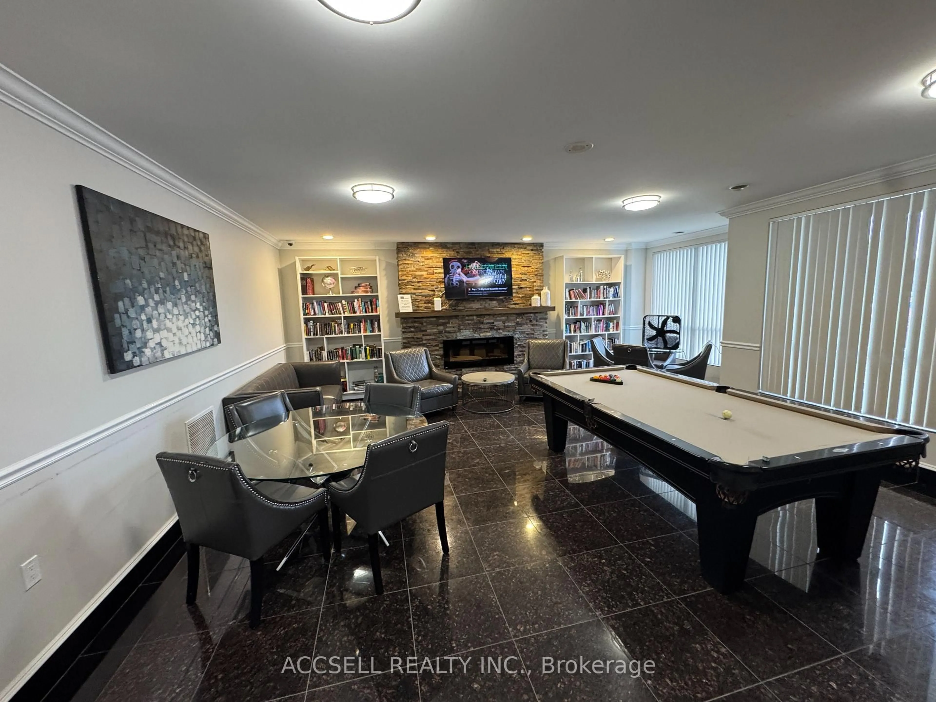 A pic of a room for 353 Commissioners Rd #208, London South Ontario N6J 0A3