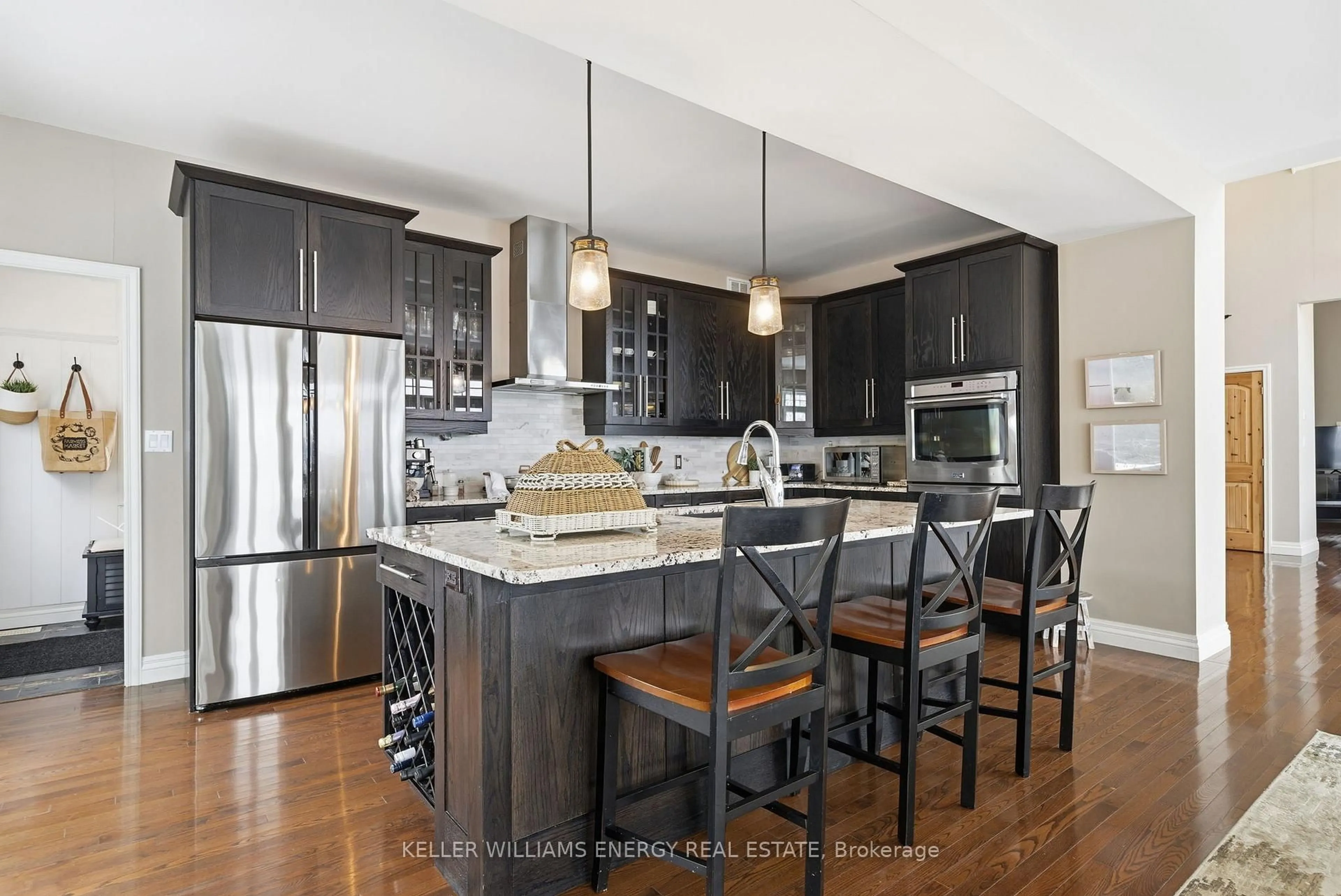 Open concept kitchen, wood/laminate floor for 7 Peninsula Dr, Kawartha Lakes Ontario K9J 6X3