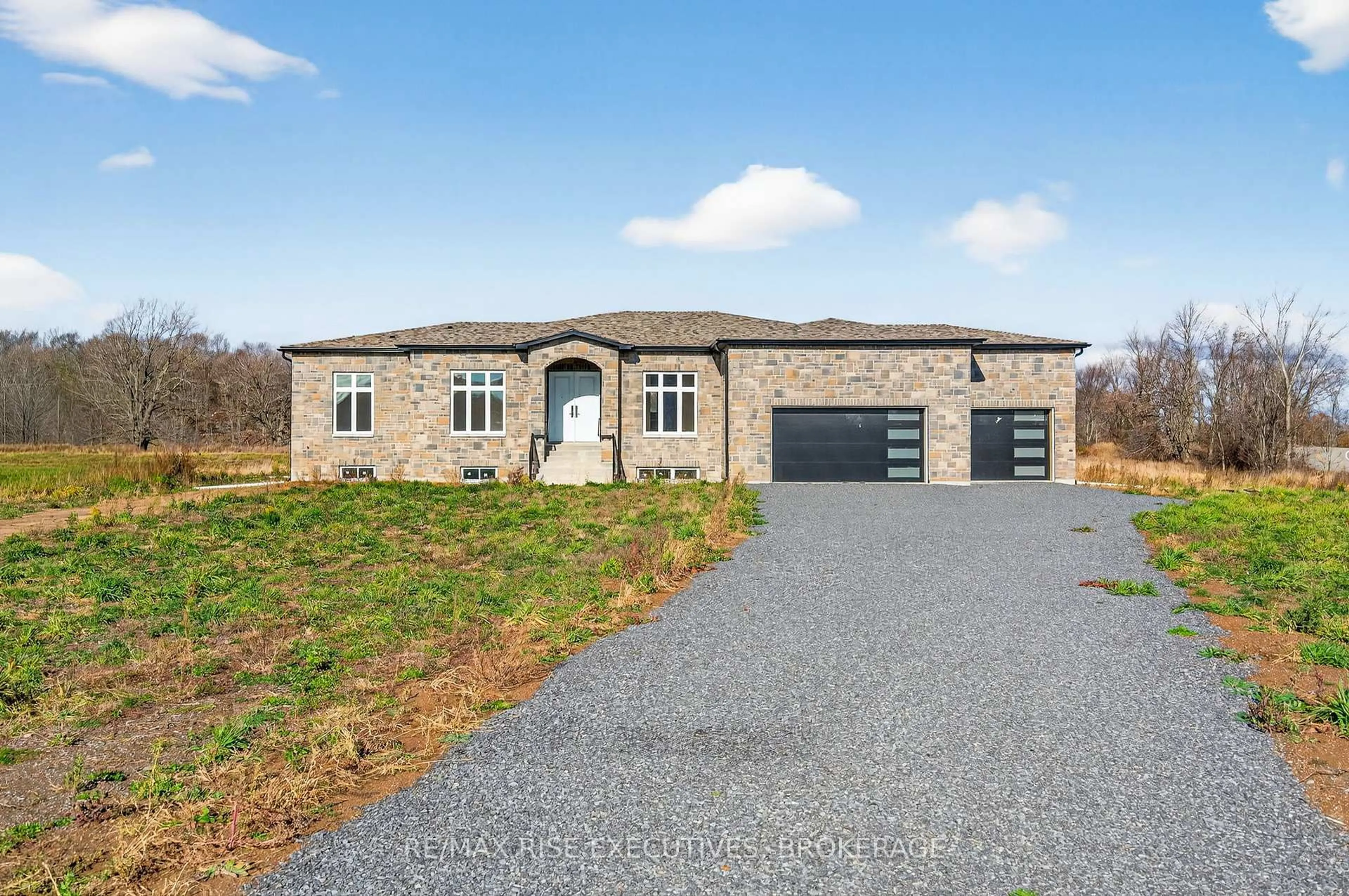 Unknown for 138 Hineman St, Kingston Ontario K7L 0G2