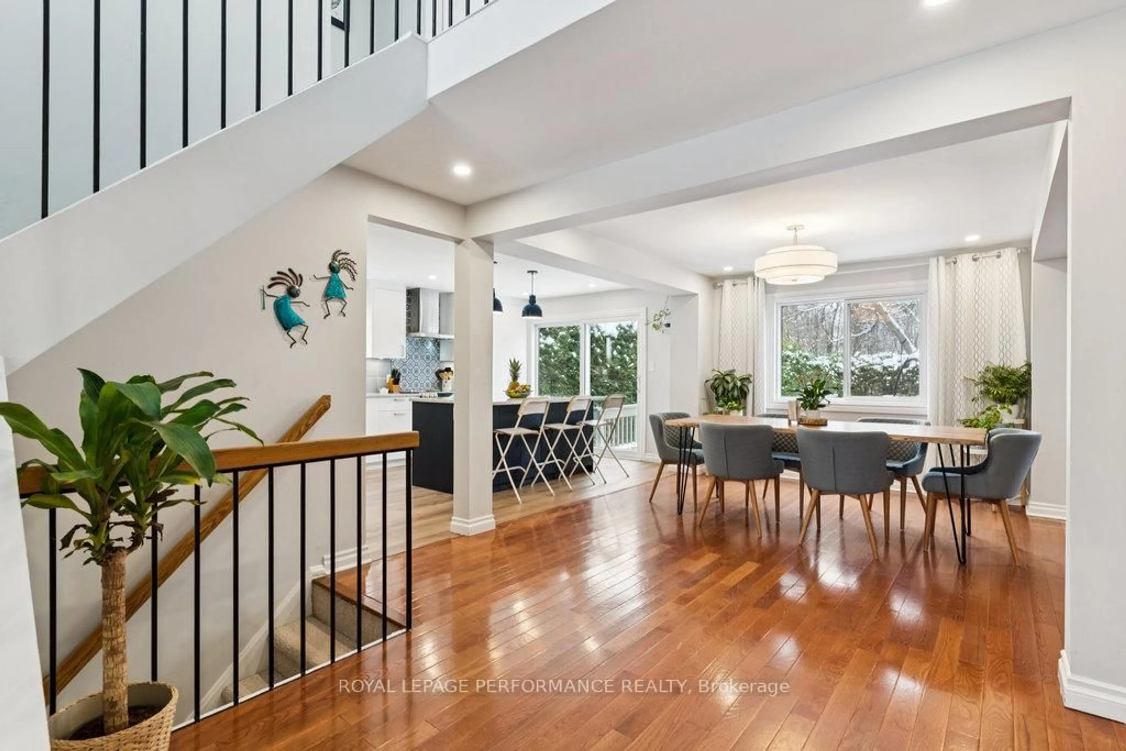 Open concept kitchen, unknown for 1798 Woodhaven Hts, Ottawa Ontario K1E 2W2