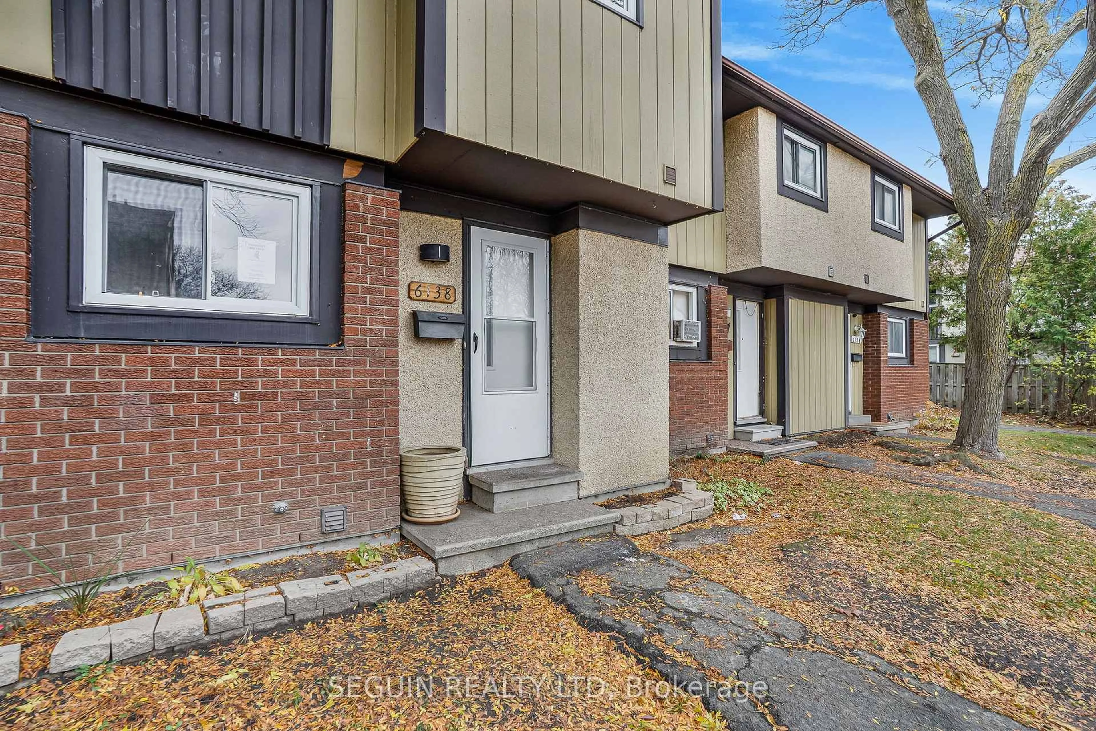 Unknown for 6138 Brookside Lane, Orleans Ontario K1C 2K7