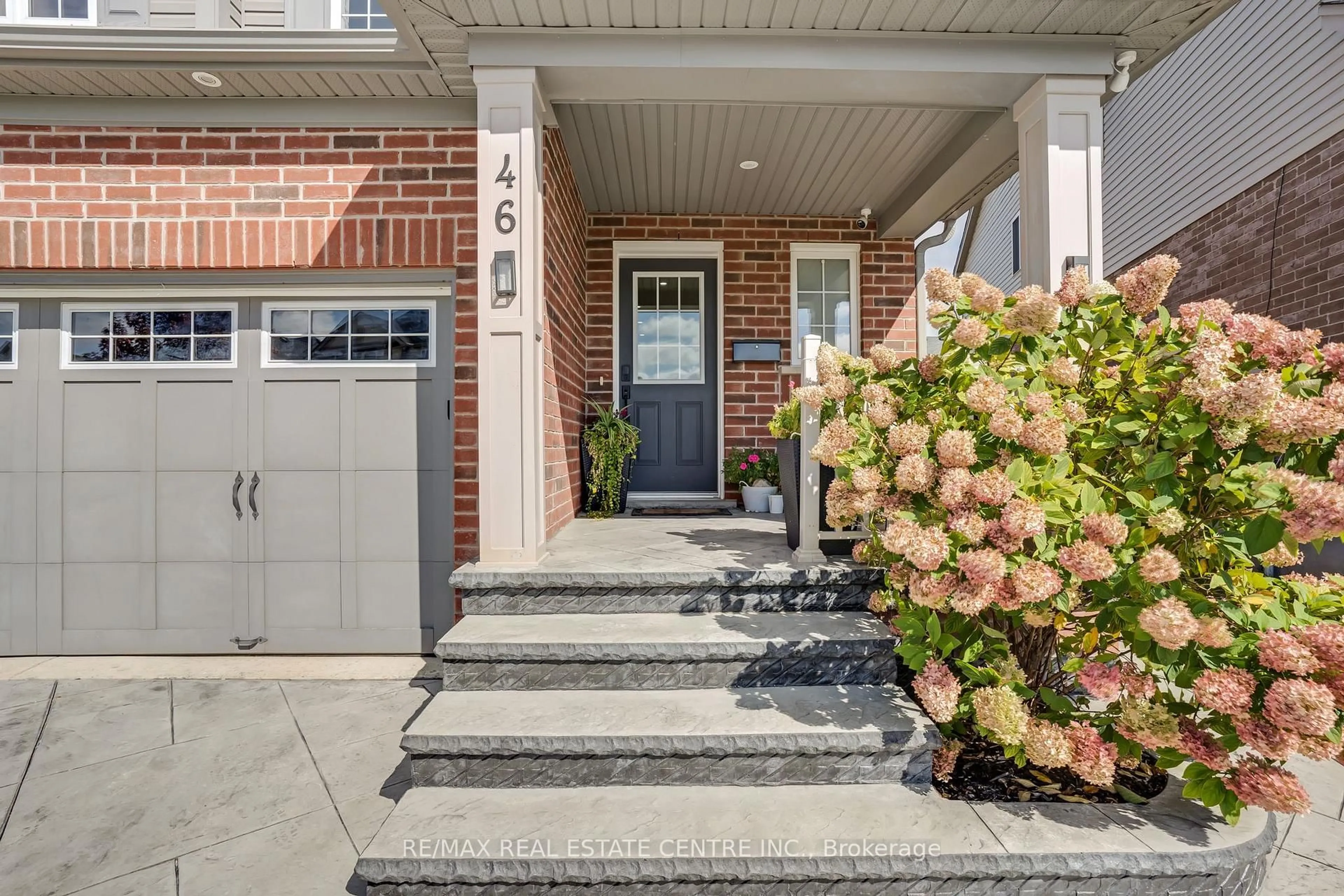 Home with brick exterior material, street for 46 Stillwater St, Kitchener Ontario N2A 0J1