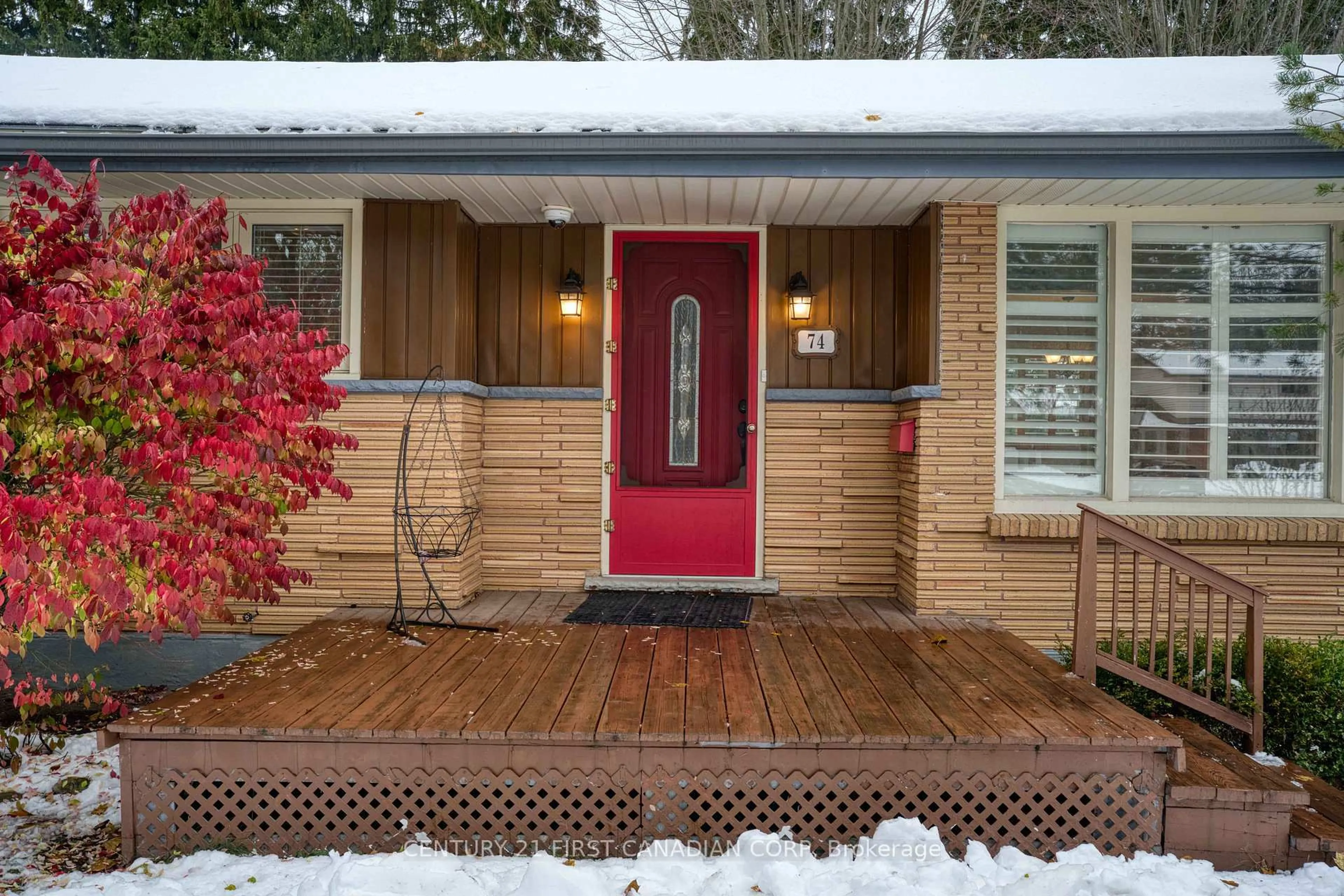 Unknown for 74 DALEVIEW Cres, London North Ontario N5X 1H1