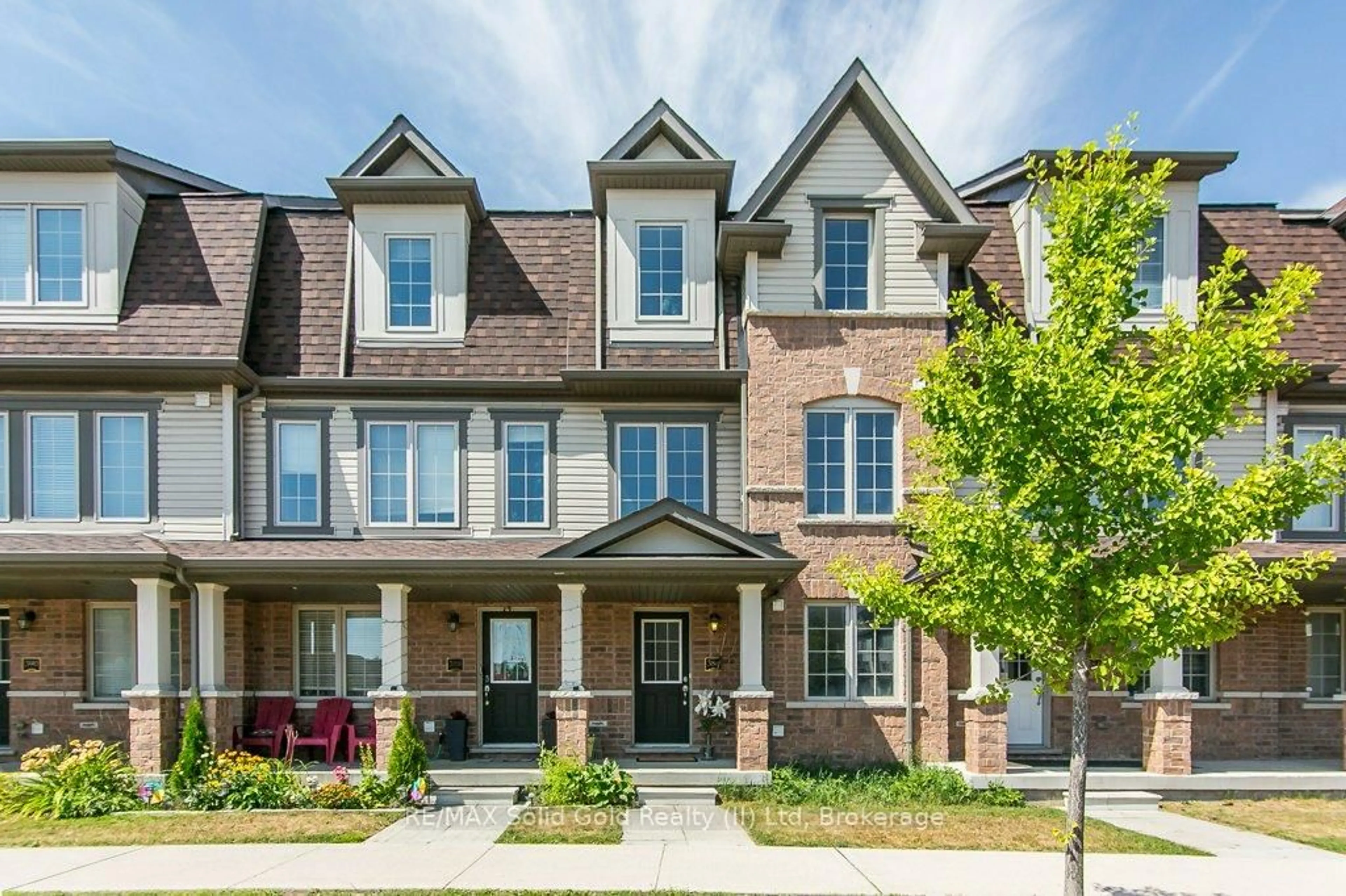 Home with brick exterior material, street for 386 Linden Dr, Waterloo Ontario N3H 0C6