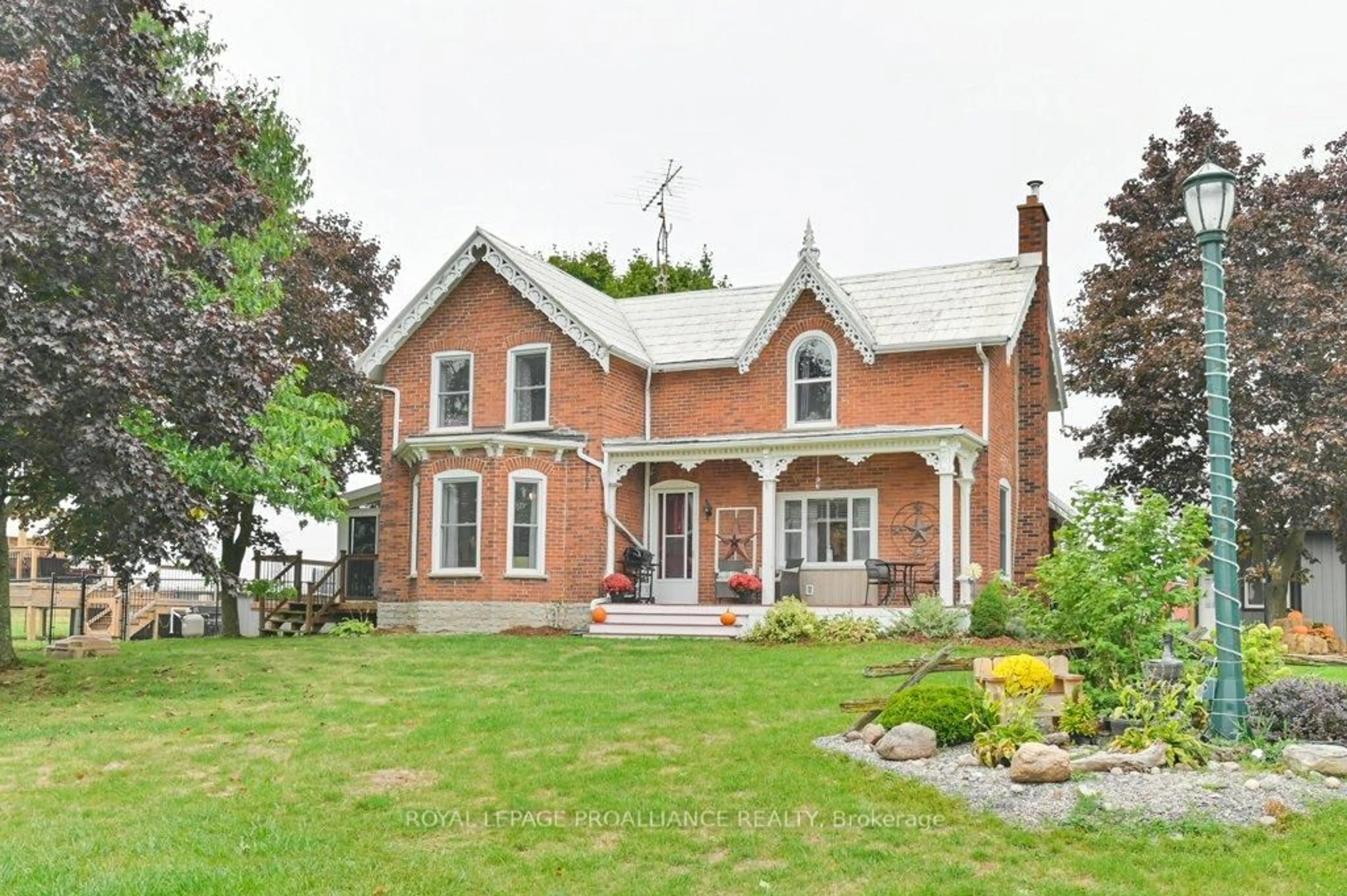 Home with brick exterior material, unknown for 1423 Blessington Rd, Corbyville Ontario K0K 1V0