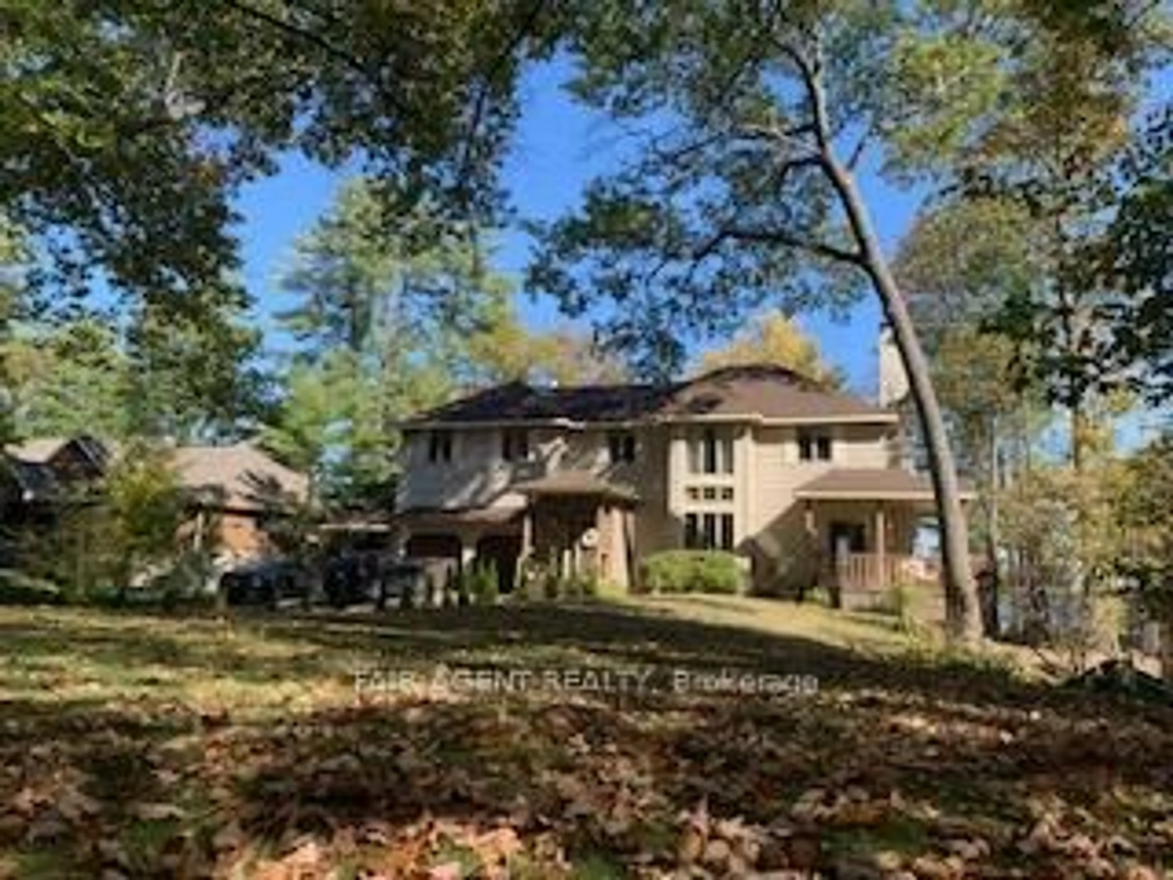 Unknown for 164 Baillie Ave, Ottawa Ontario K0A 3M0