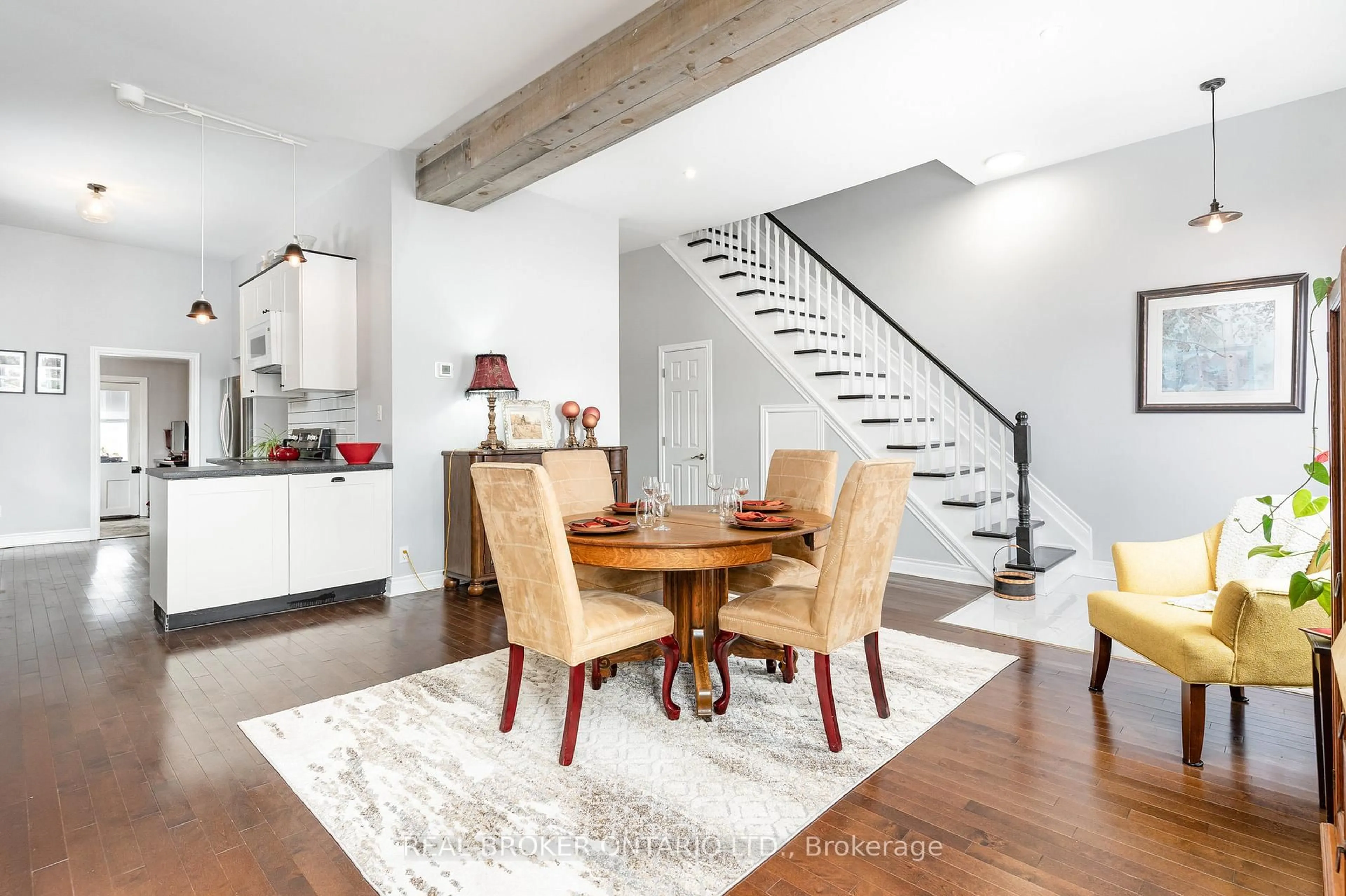 Unknown for 292 Lambton St, West Grey Ontario N0G 1R0