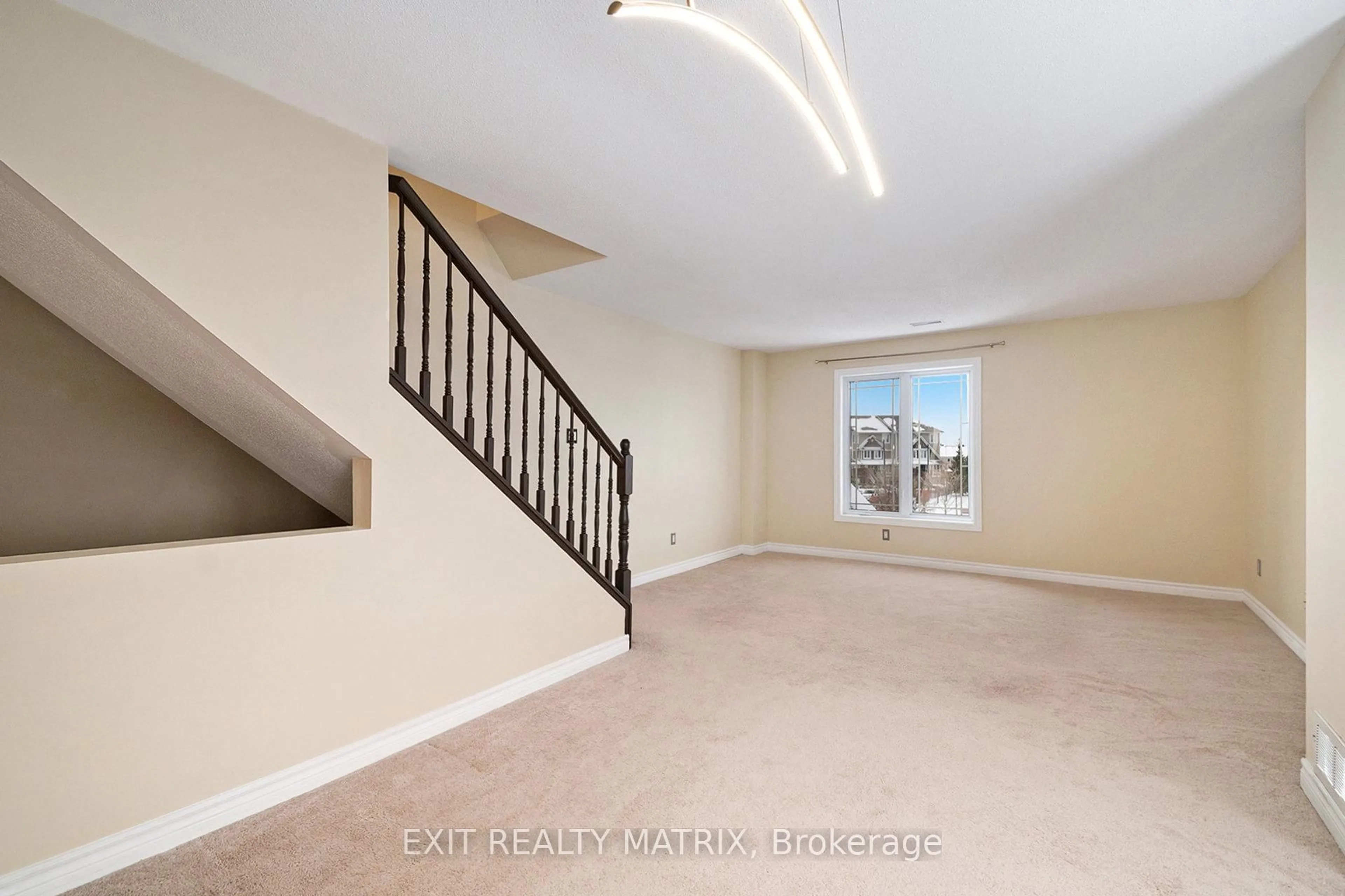 Unknown for 594 Lakeridge Dr #43, Ottawa Ontario K4A 0H4