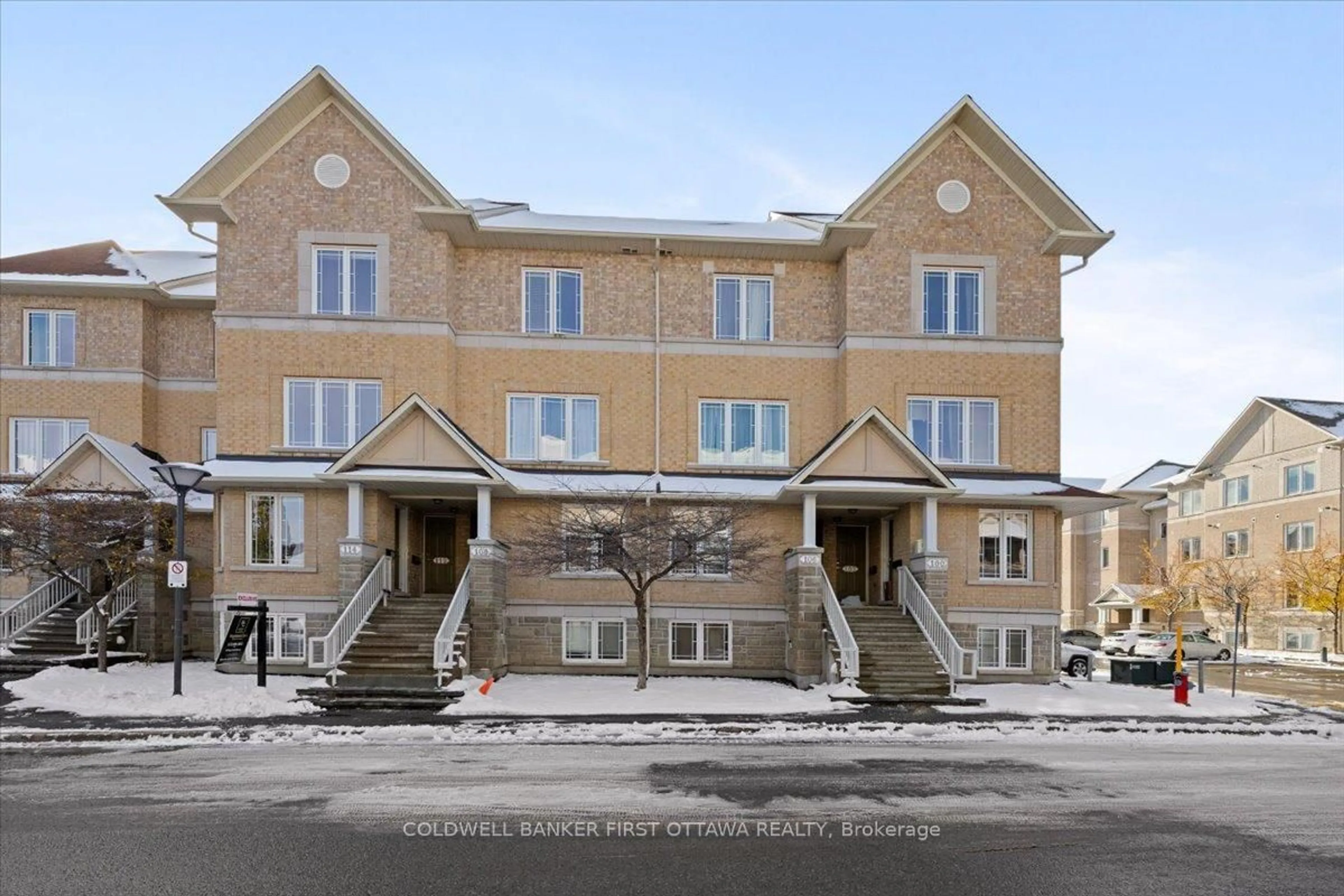 Unknown for 112 Paseo Private, Nepean Ontario K2G 3J5