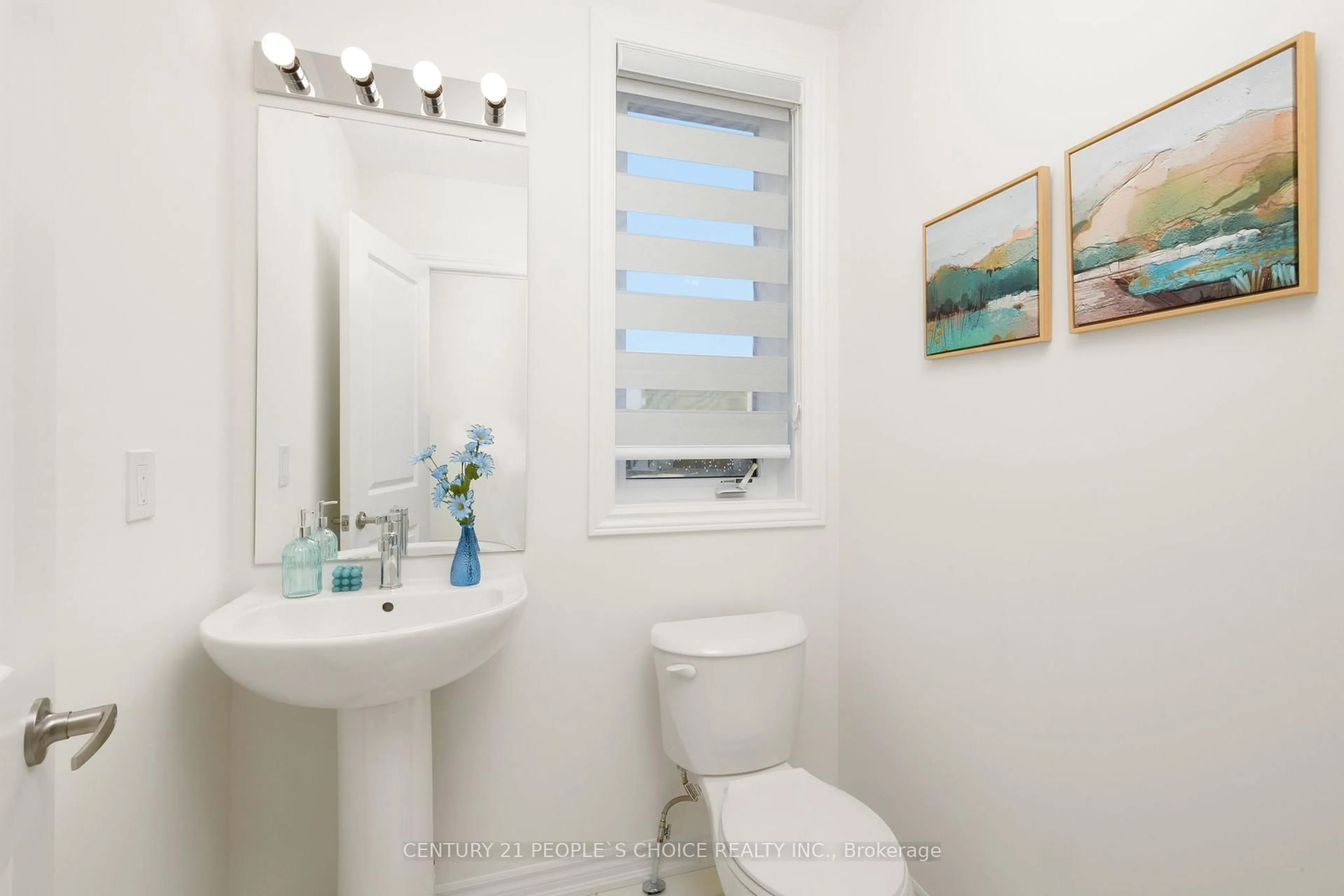 Standard bathroom, ceramic/tile floor for 18 Heming St, Brant Ontario N3L 0M5