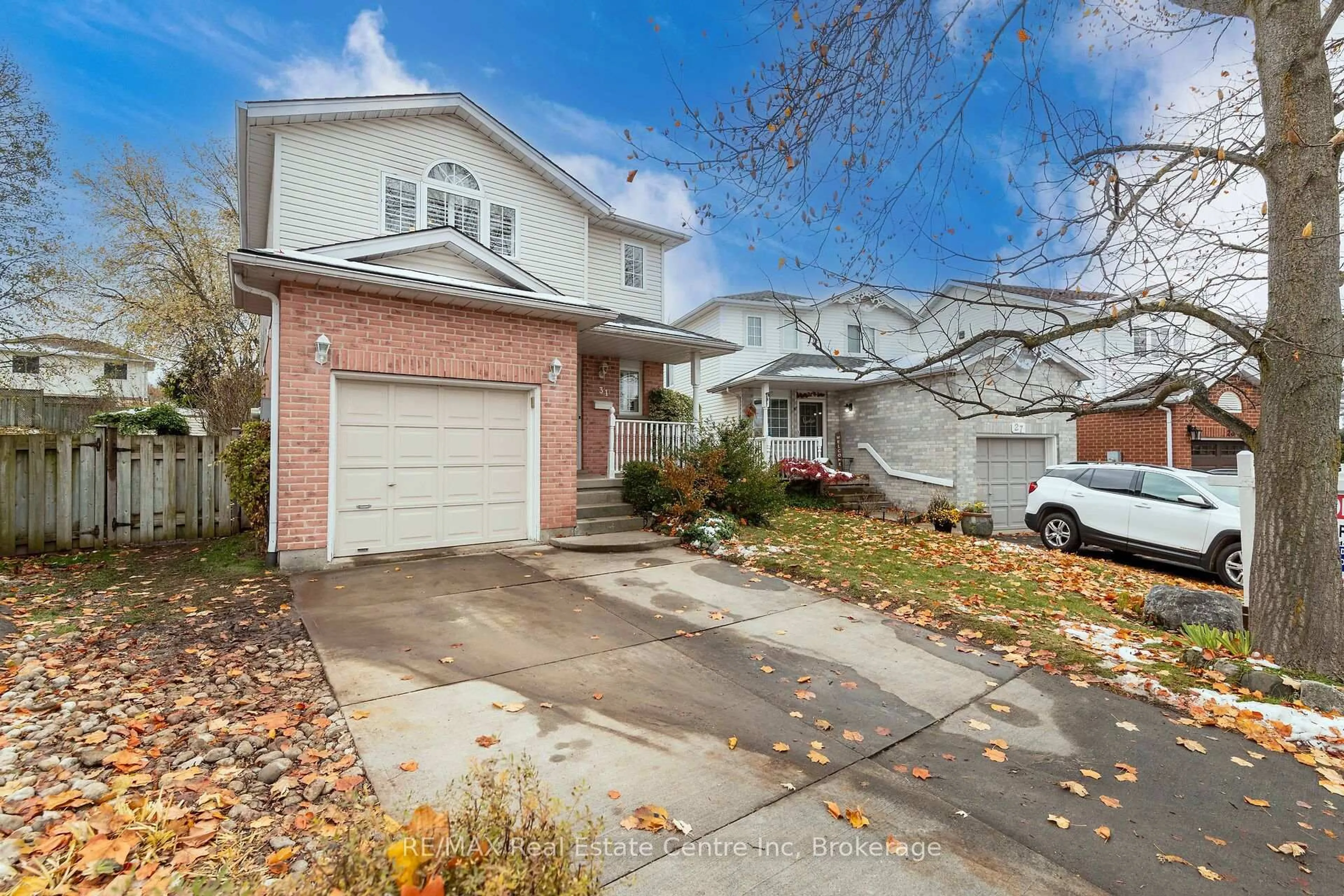 Home with brick exterior material, street for 31 Gibb St, Cambridge Ontario N3C 4C2