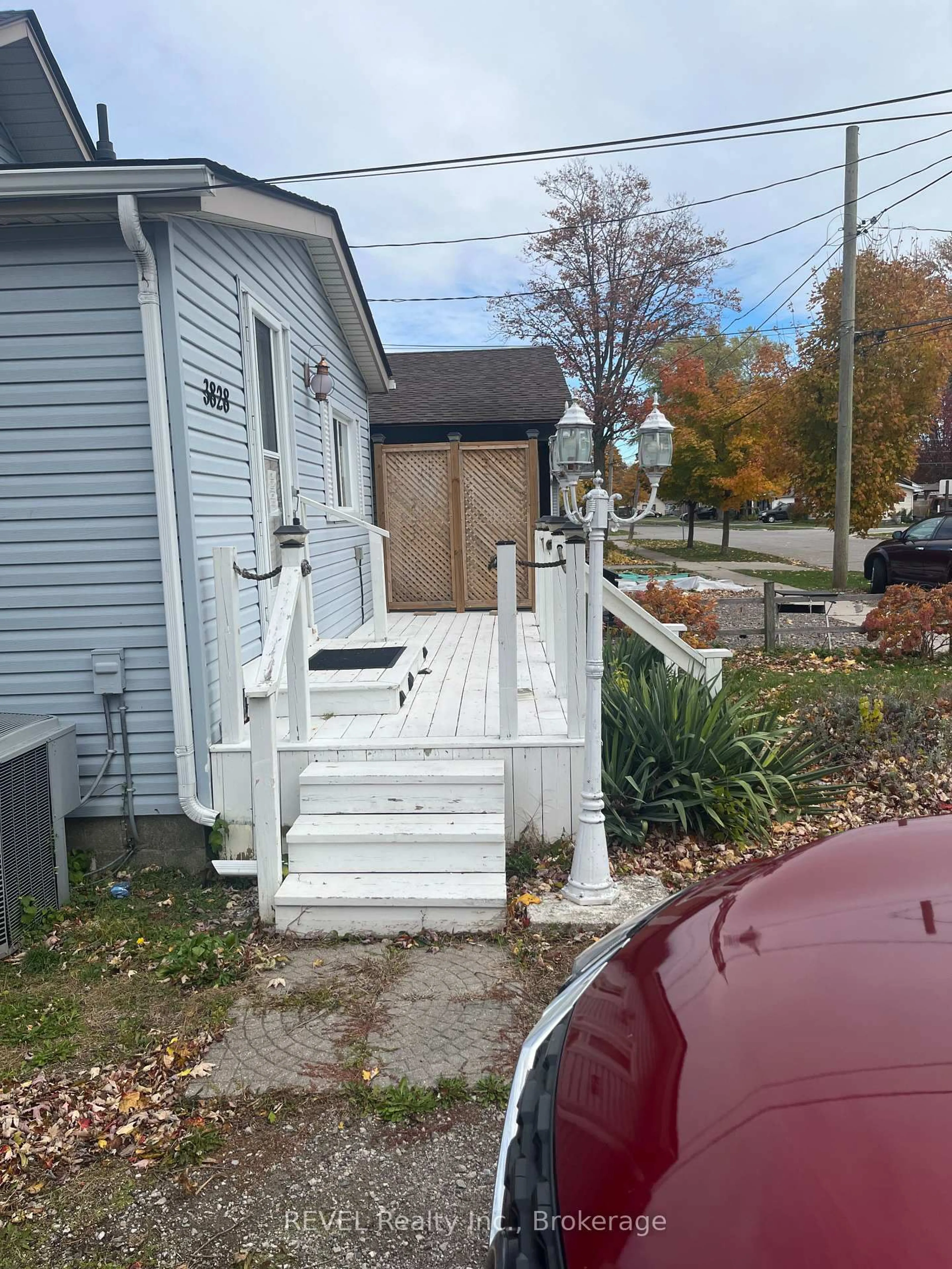 Unknown for 3828 Roxborough Ave, Fort Erie Ontario L0S 1B0