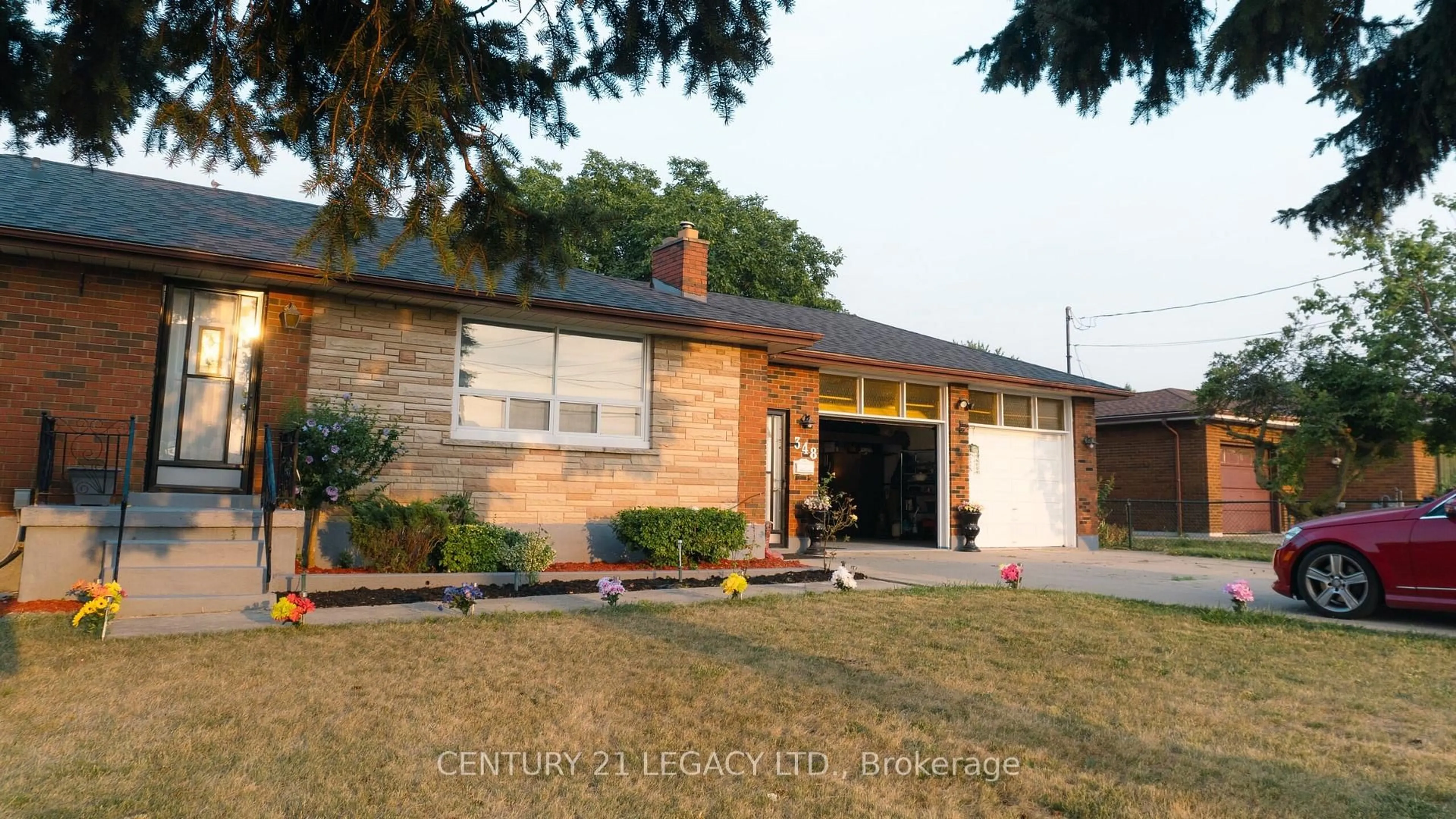 Home with brick exterior material, street for 348 Millen Rd, Hamilton Ontario L8E 2H2