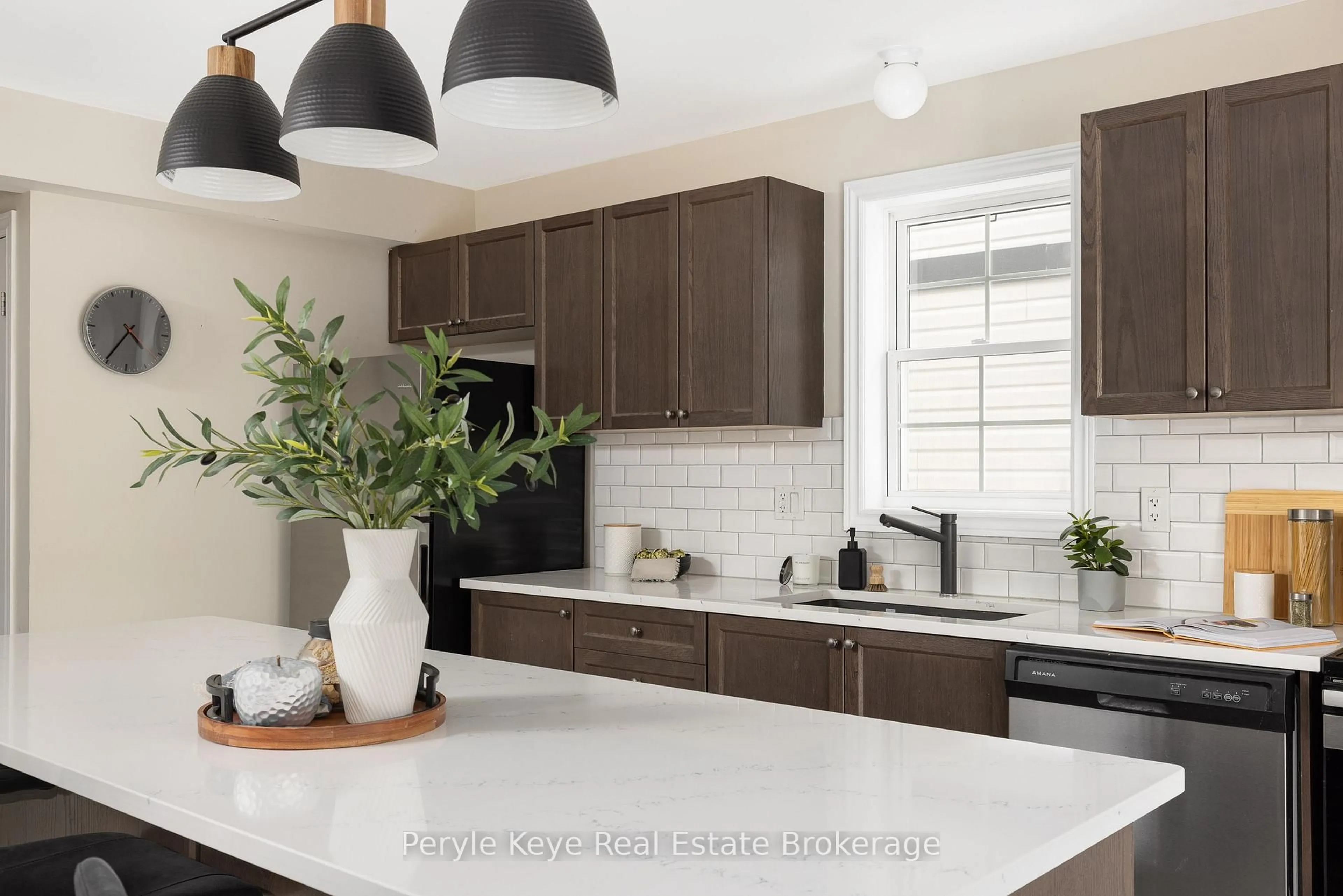 Contemporary kitchen, ceramic/tile floor for 65 Fieldstream Chse, Bracebridge Ontario P1L 0A7