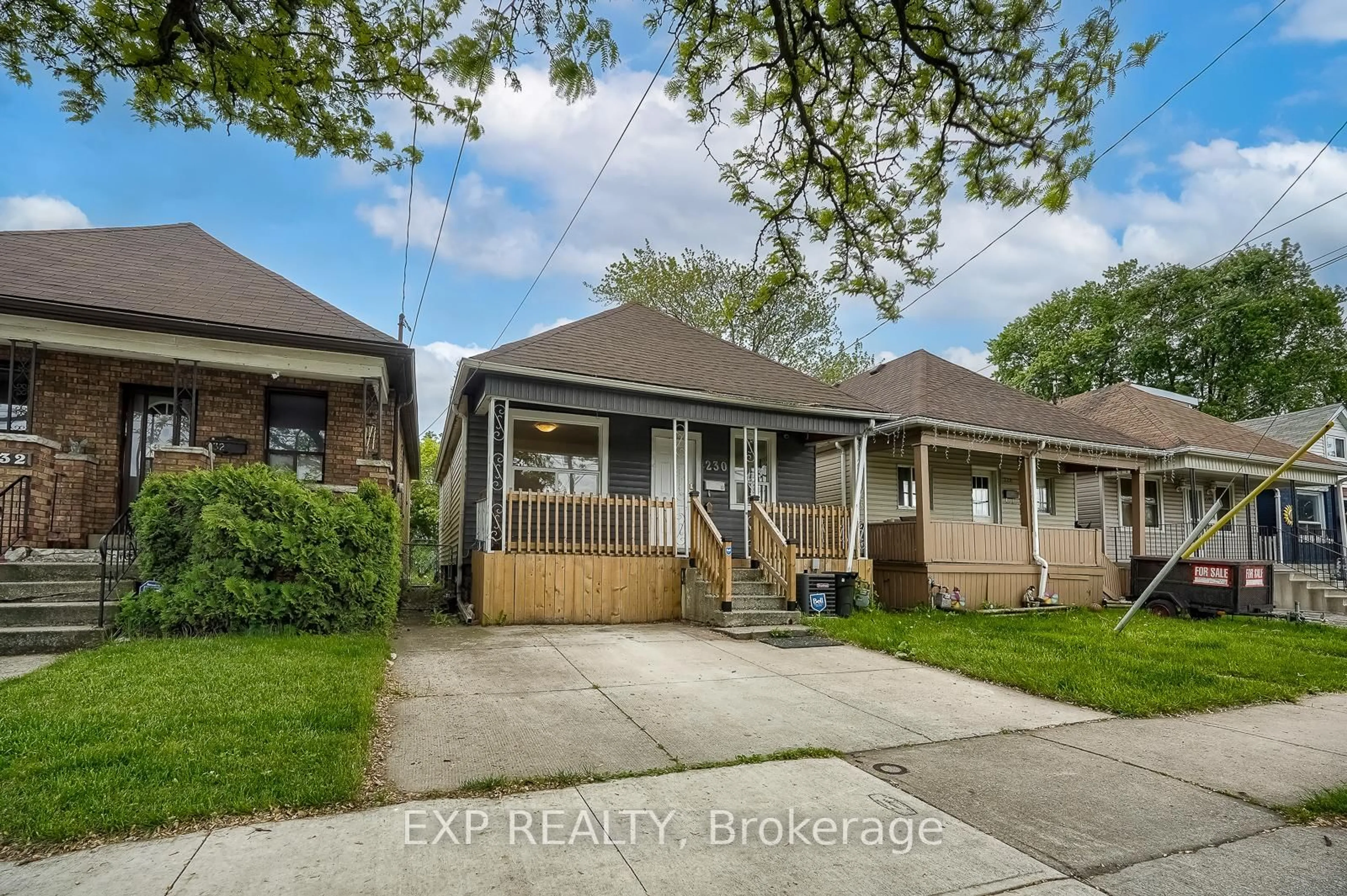 Unknown for 230 McAnulty Blvd, Hamilton Ontario L8H 3J1