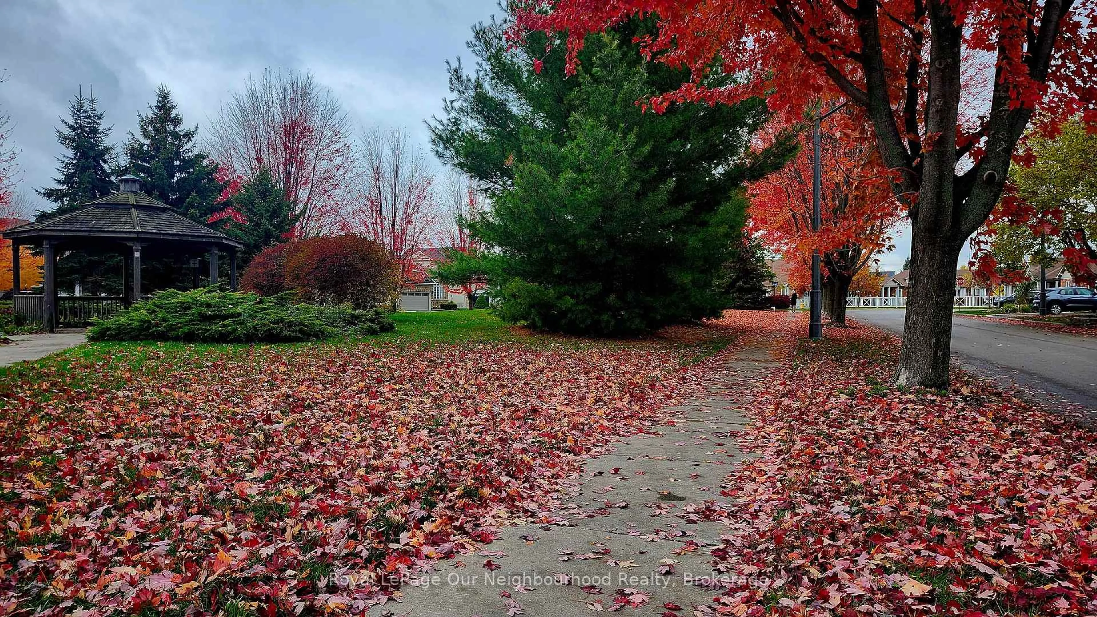 Blurry image for 764 Prince Of Wales Dr, Cobourg Ontario K0A 5X8