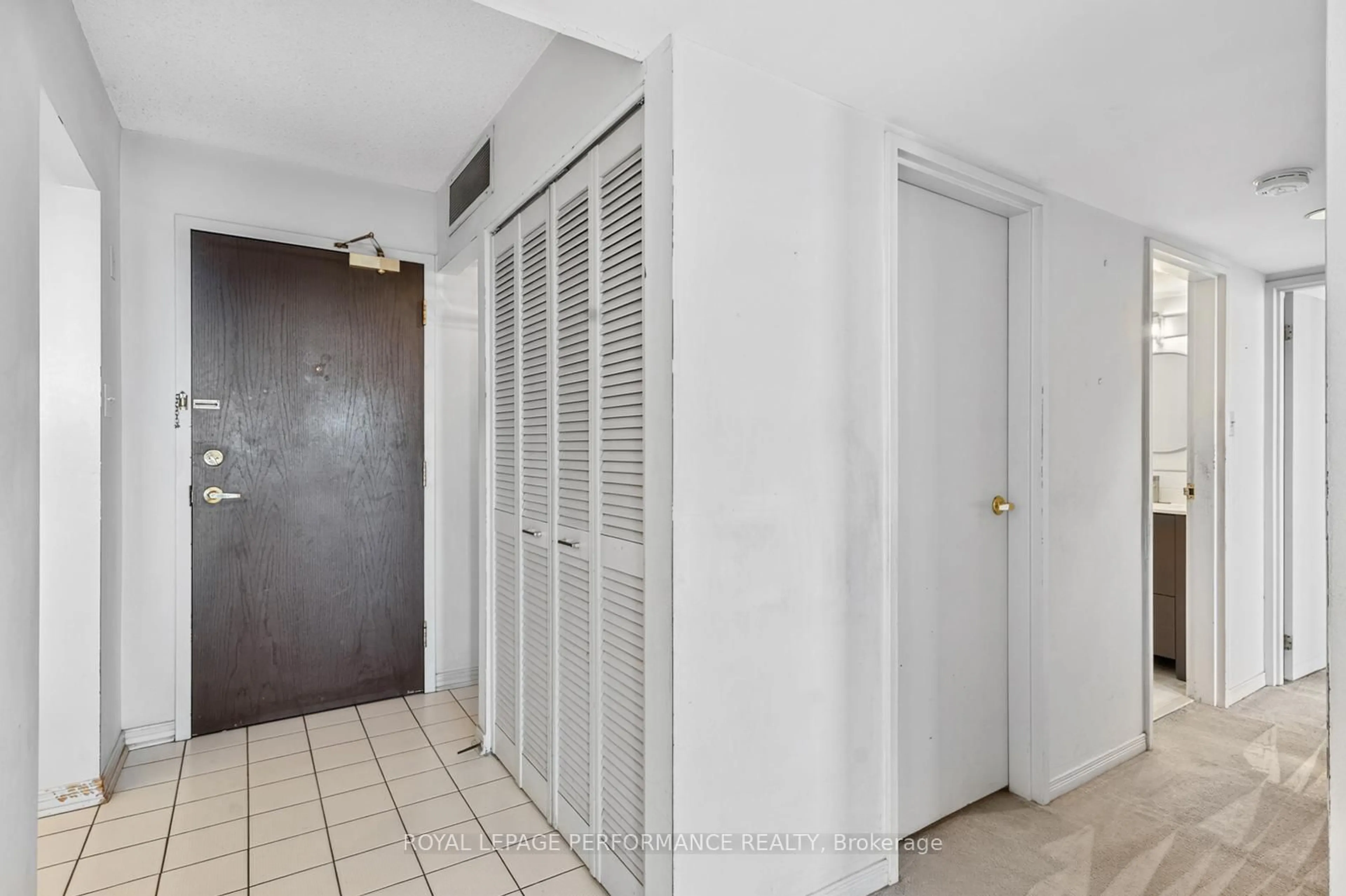 Unknown for 160 George St #1603, Ottawa Ontario K1N 9M2