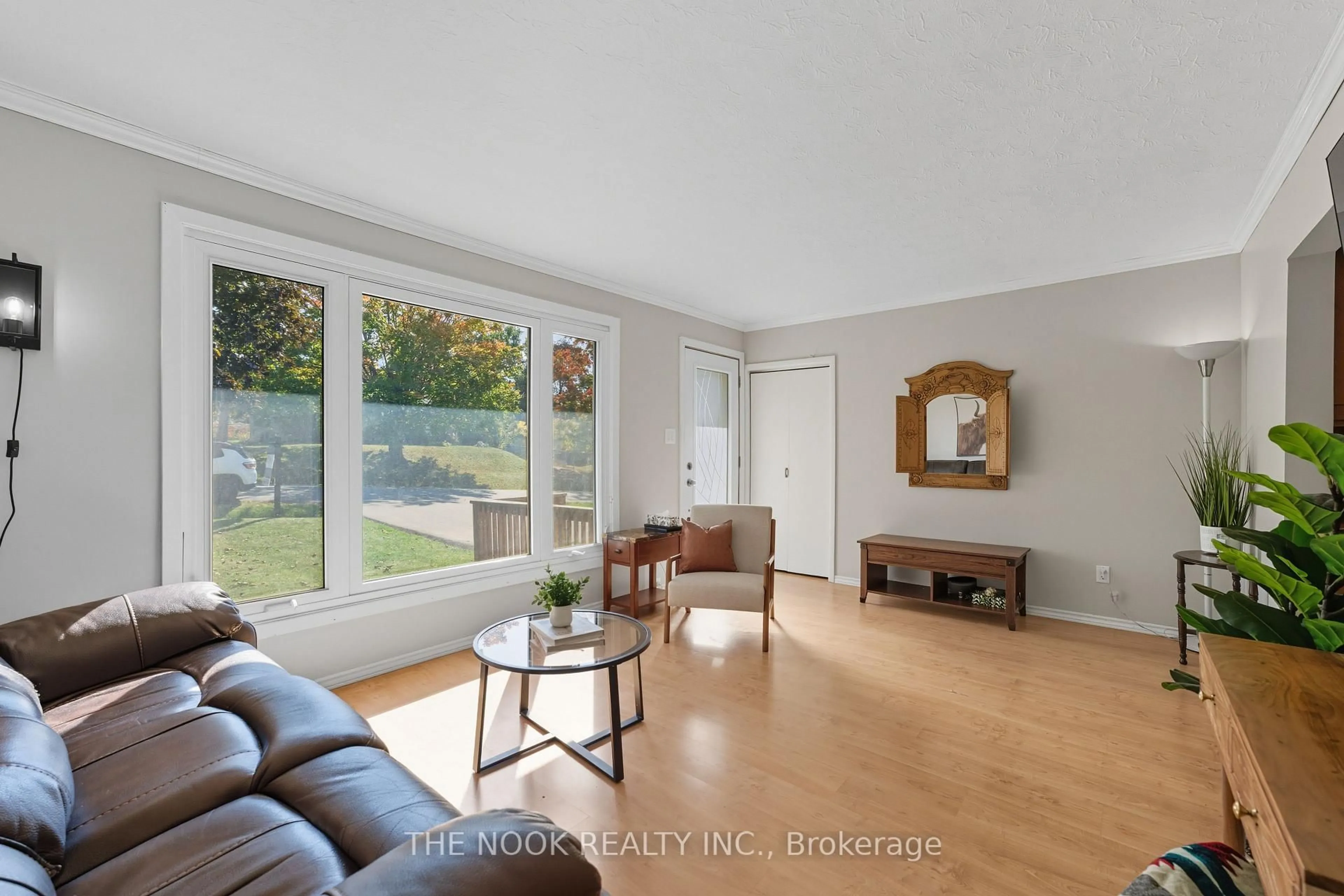 Living room with furniture, unknown for 288 Collison Cres, Peterborough Ontario K9J 1A8