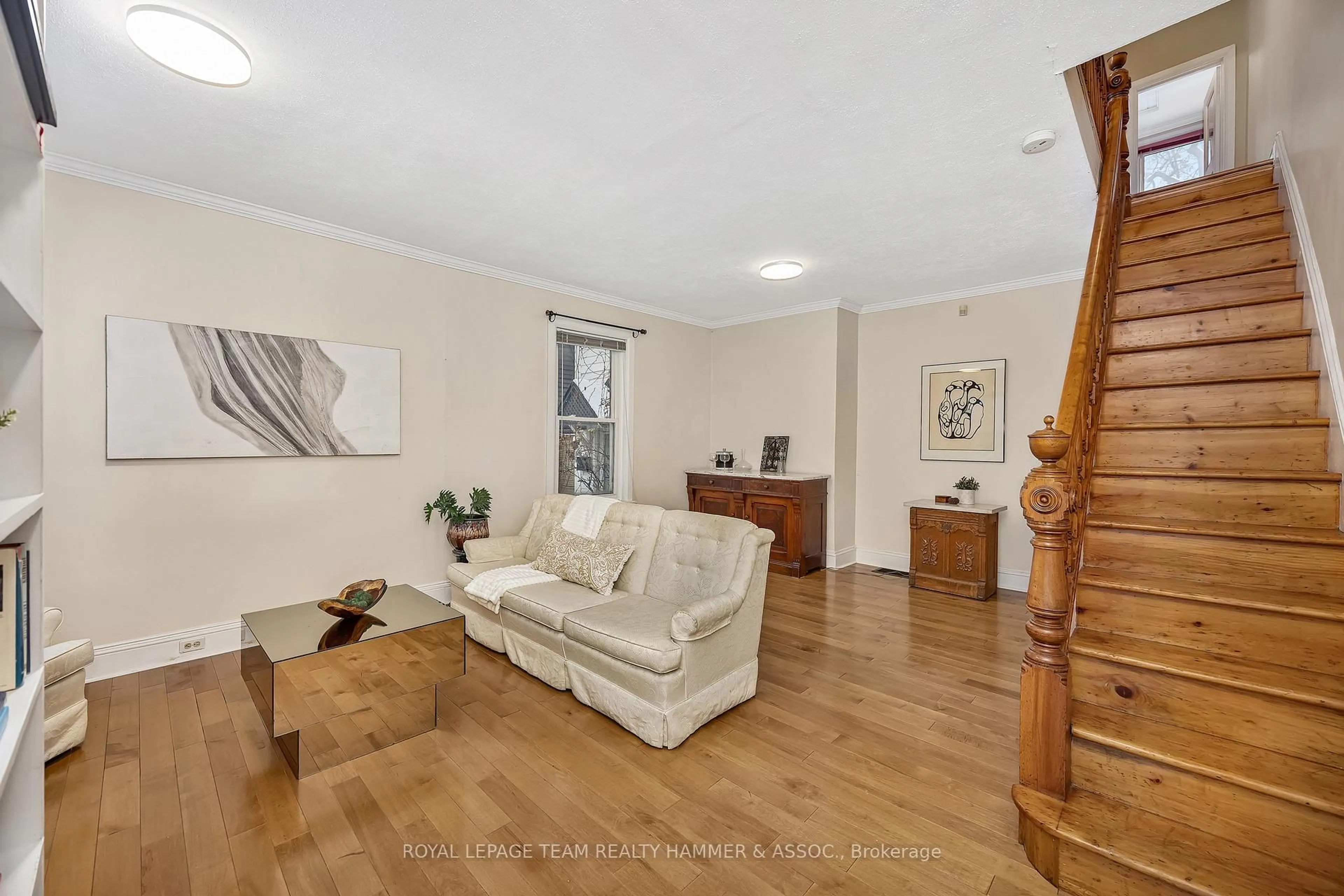 Living room with furniture, unknown for 681 1/2 Cooper St, Ottawa Ontario K1R 5J3