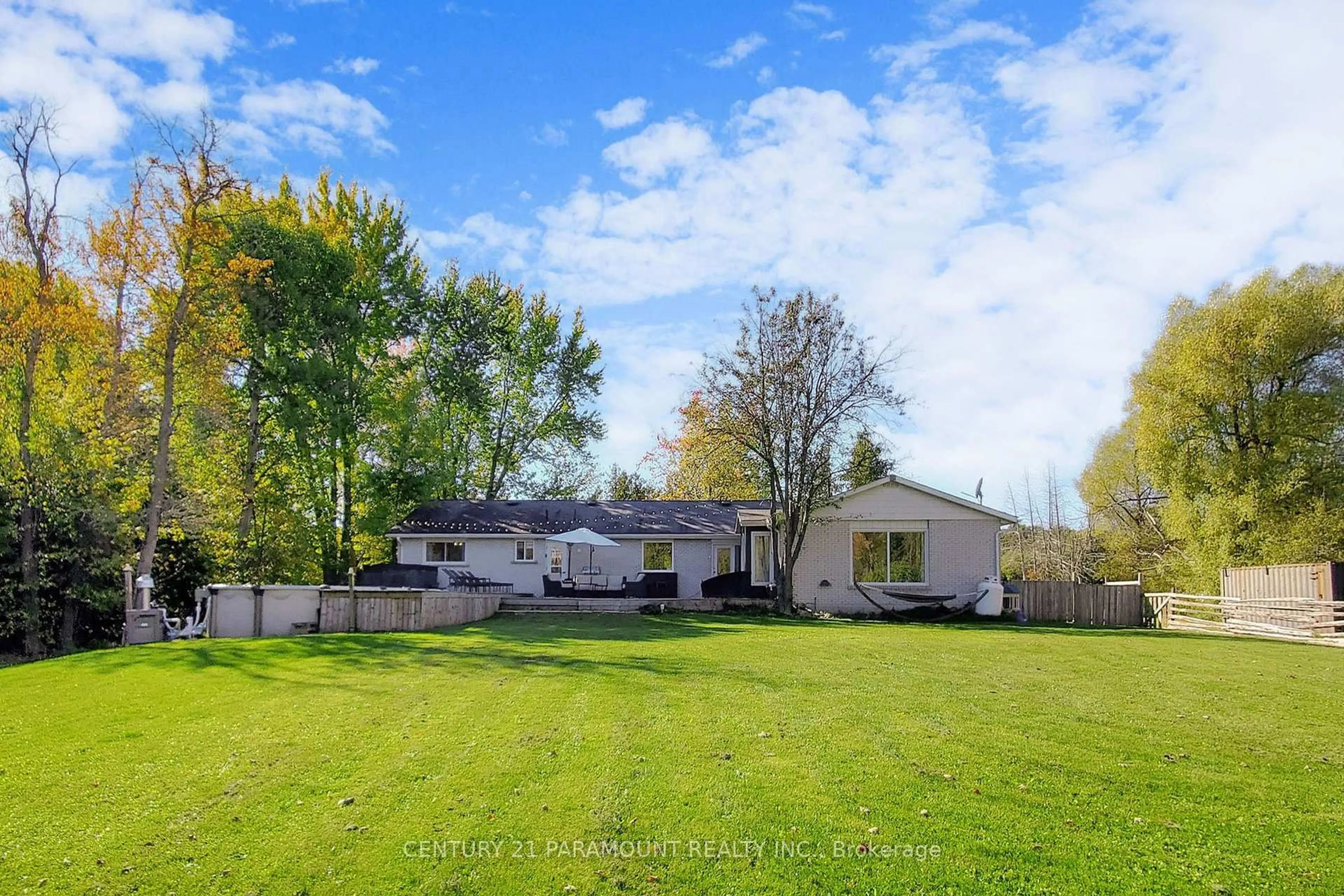 A pic from outside/outdoor area/front of a property/back of a property/a pic from drone, water/lake/river/ocean view for 4983 Ninth Line, Erin Ontario L7G 4S8