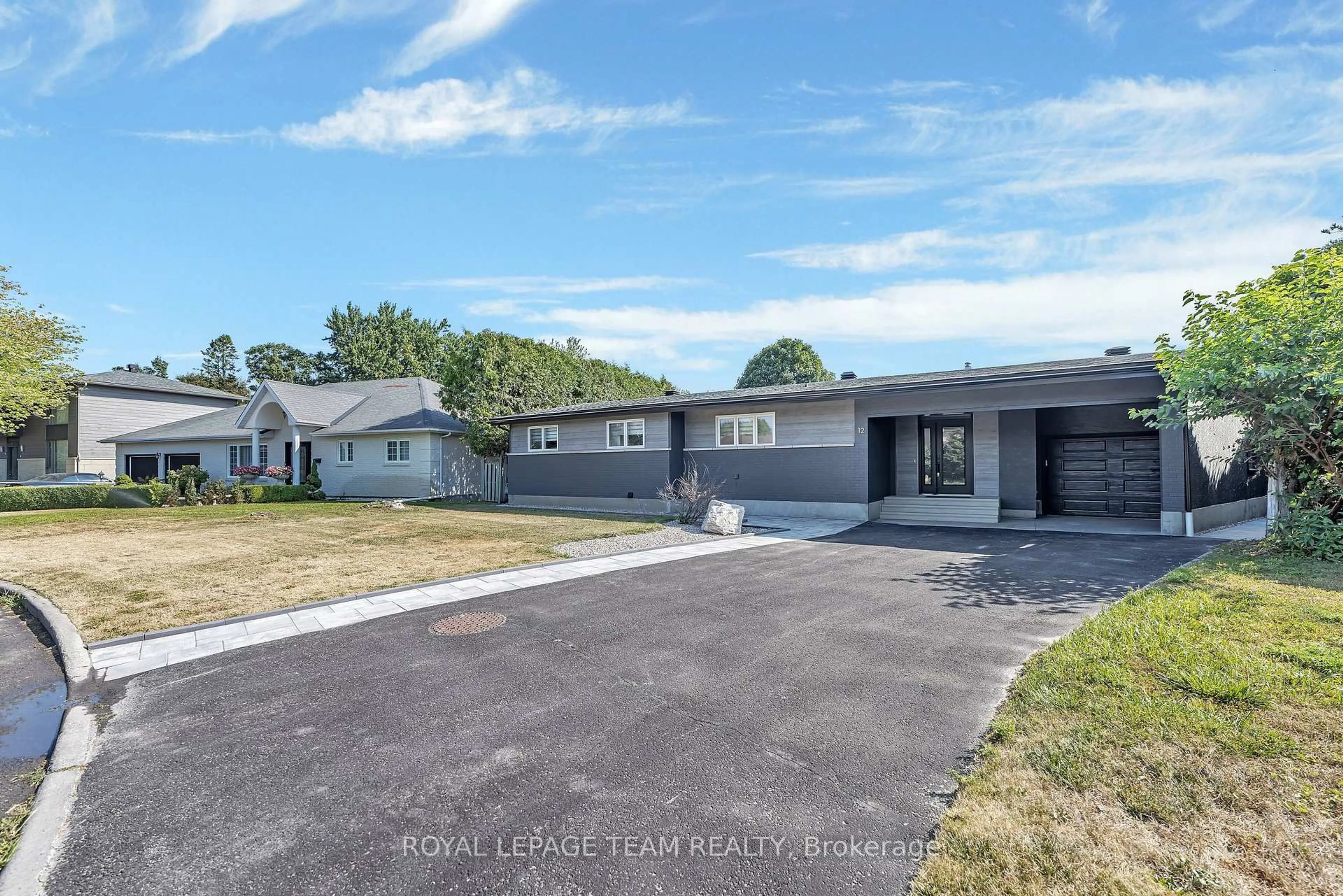 A pic from outside/outdoor area/front of a property/back of a property/a pic from drone, street for 12 Largo Cres, Ottawa Ontario K2G 3C7