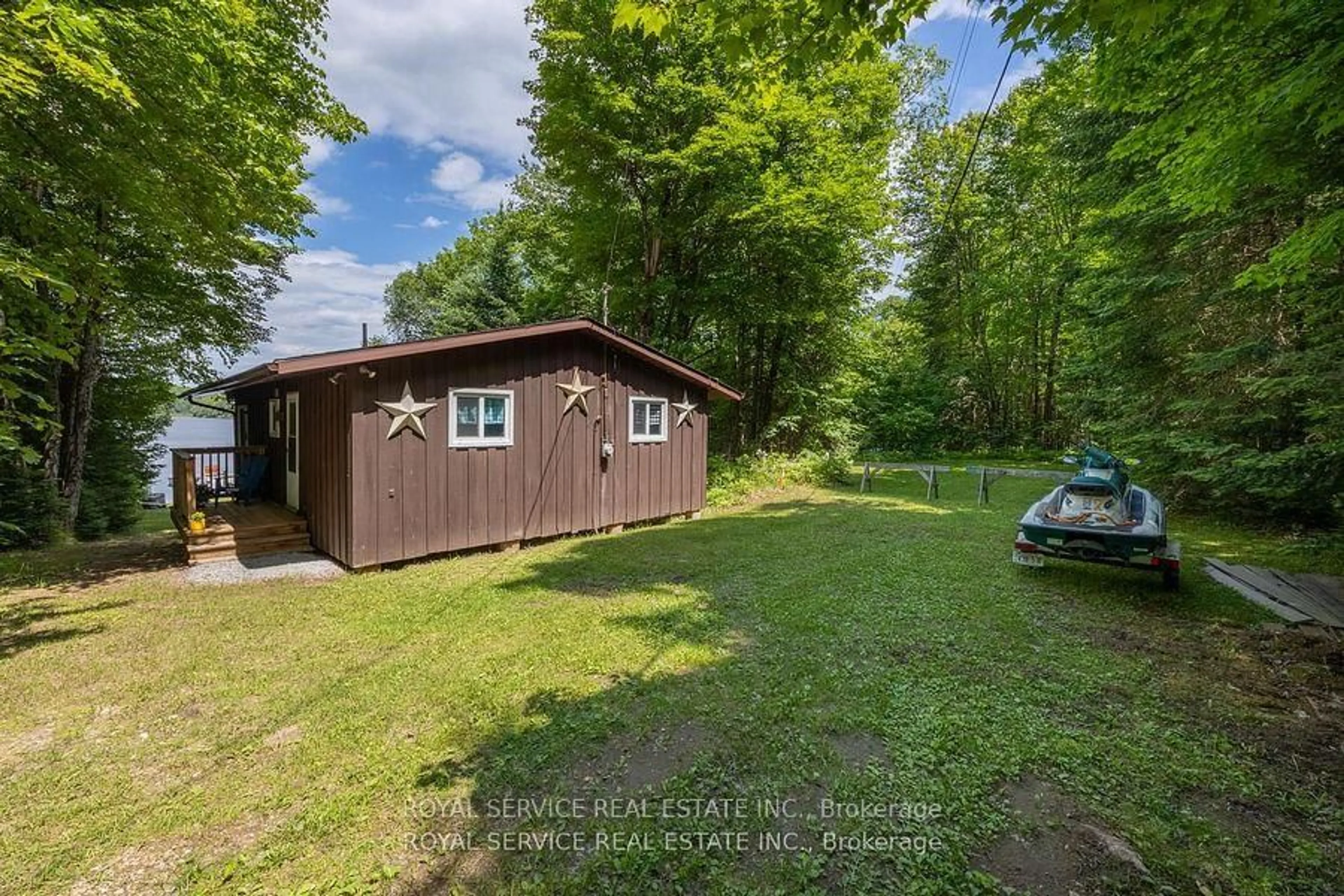 Shed for 2104 Brady Lake Rd, Minden Hills Ontario K0M 2K0