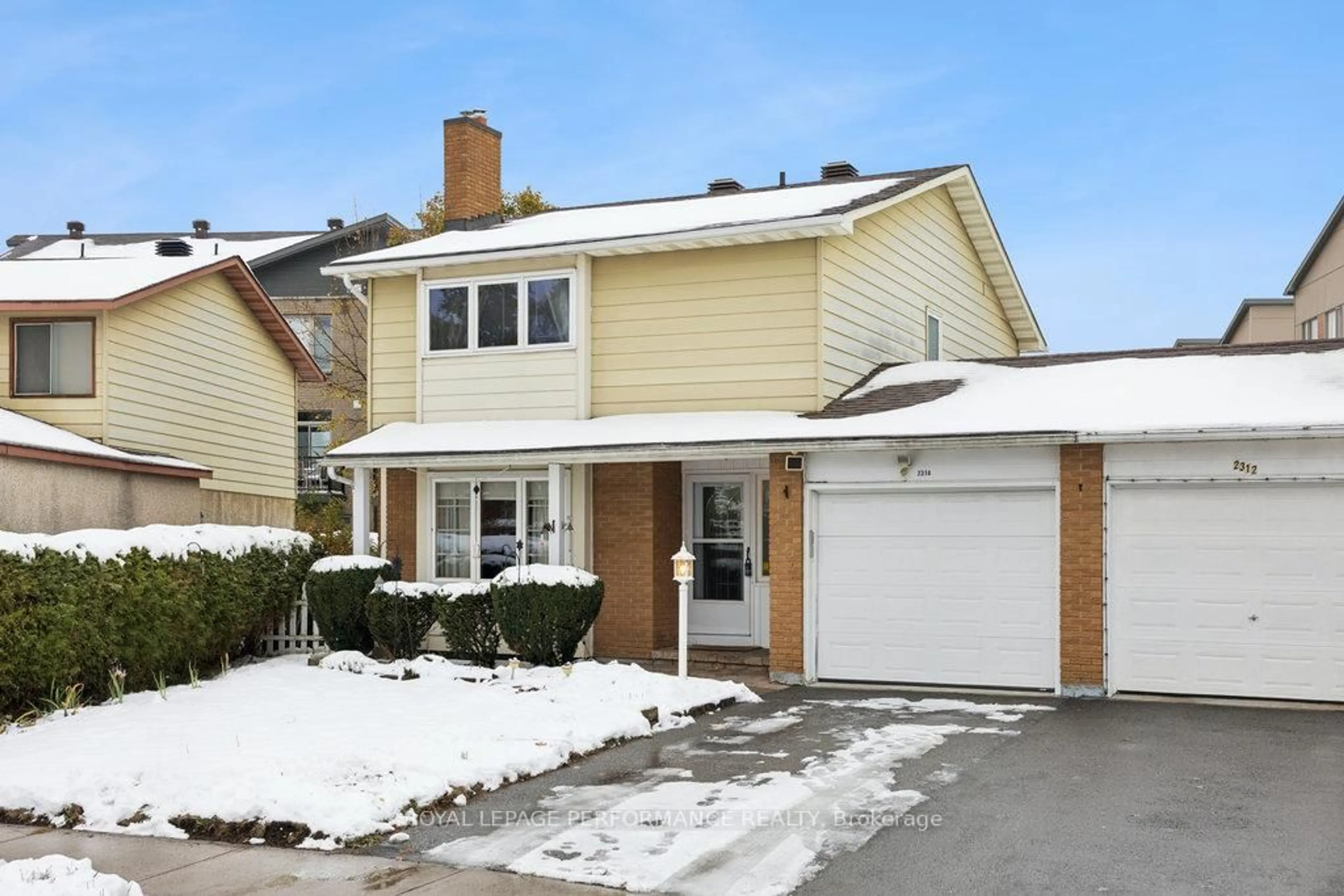 Home with vinyl exterior material, street for 2314 Cotters Cres, Ottawa Ontario K1V 8Y6