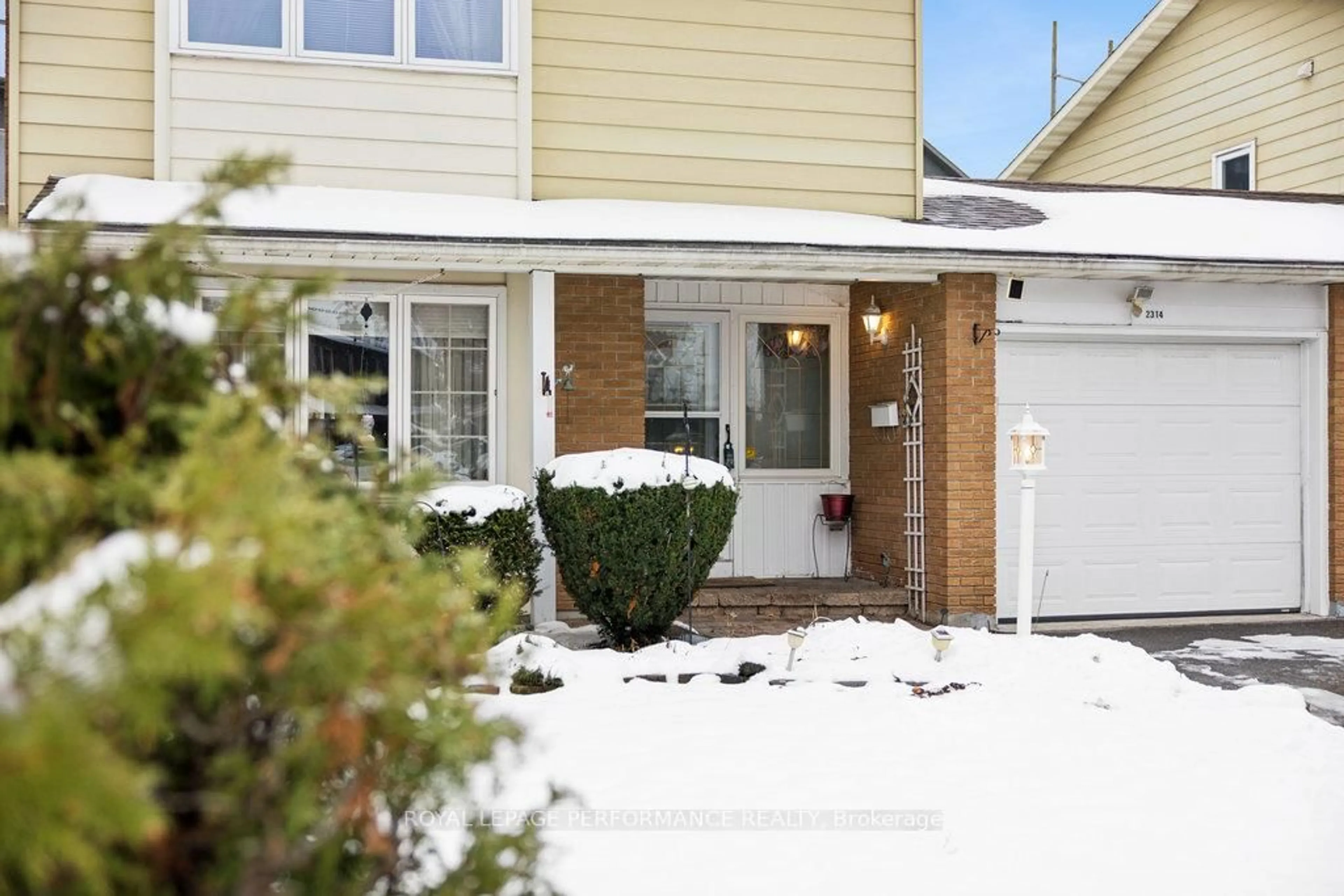 Unknown for 2314 Cotters Cres, Ottawa Ontario K1V 8Y6