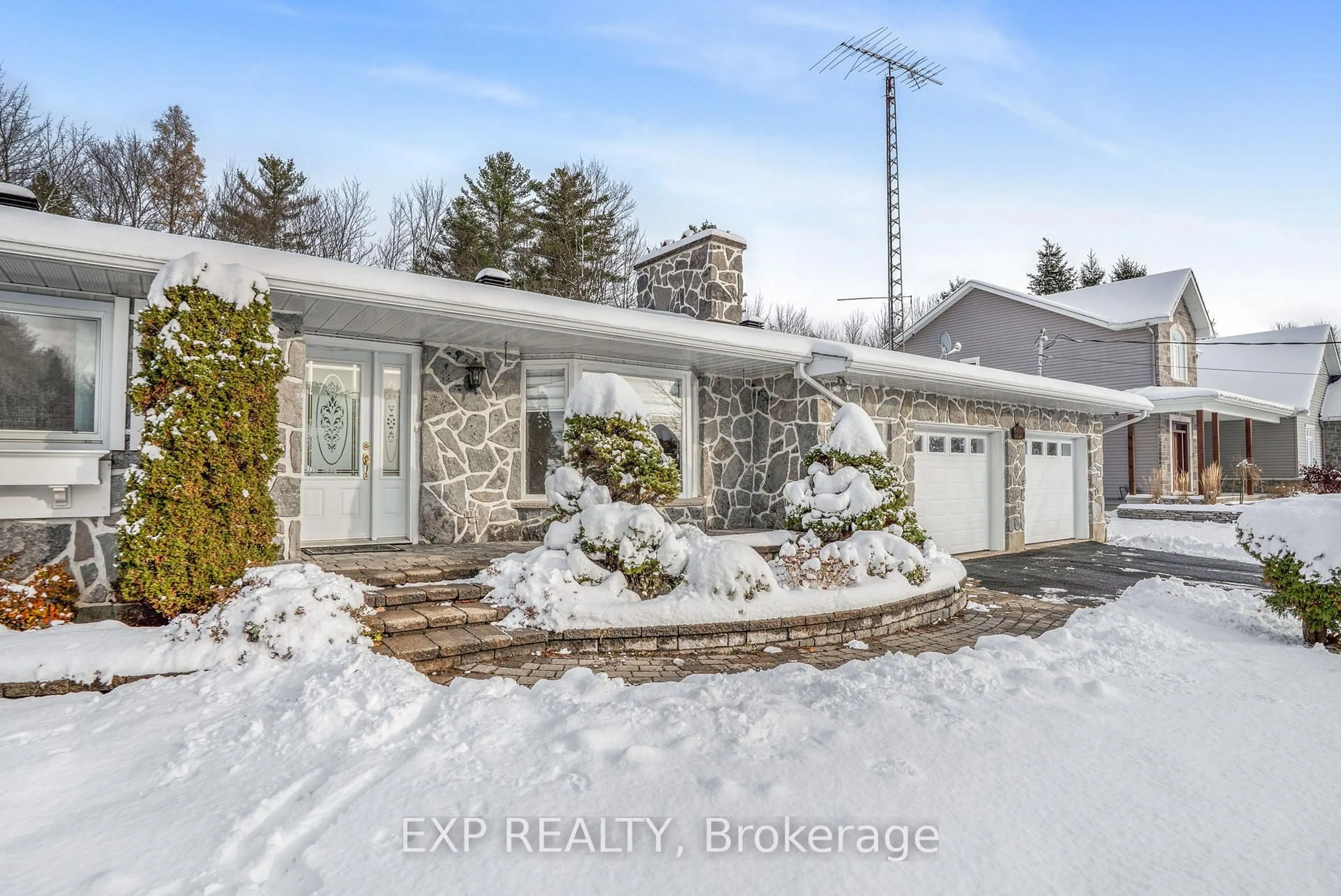 Unknown for 637 STATION Rd, Alfred and Plantagenet Ontario K0B 1A0