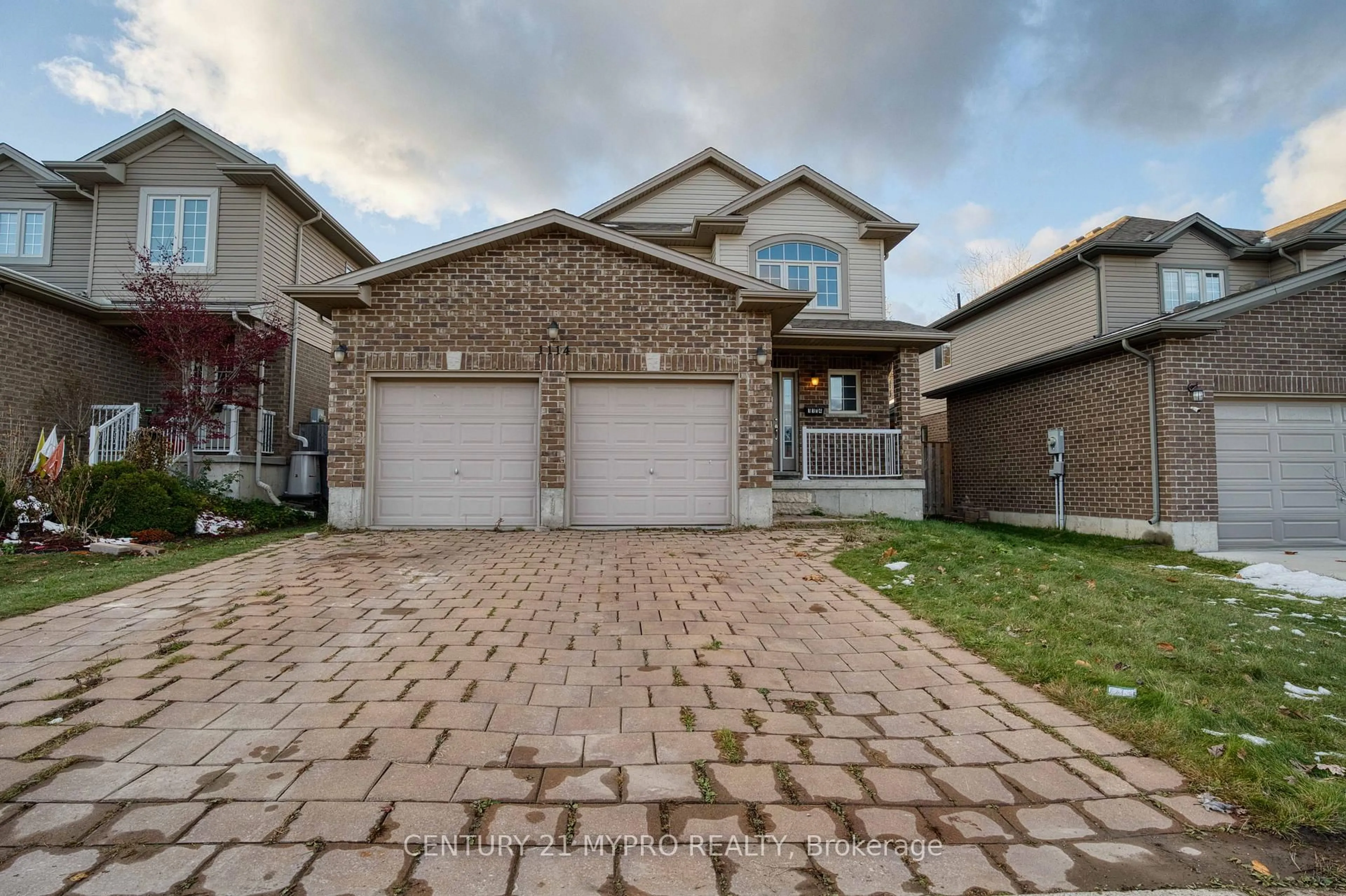 Home with brick exterior material, street for 1114 Oakcrossing Rd, London North Ontario N6H 0E9