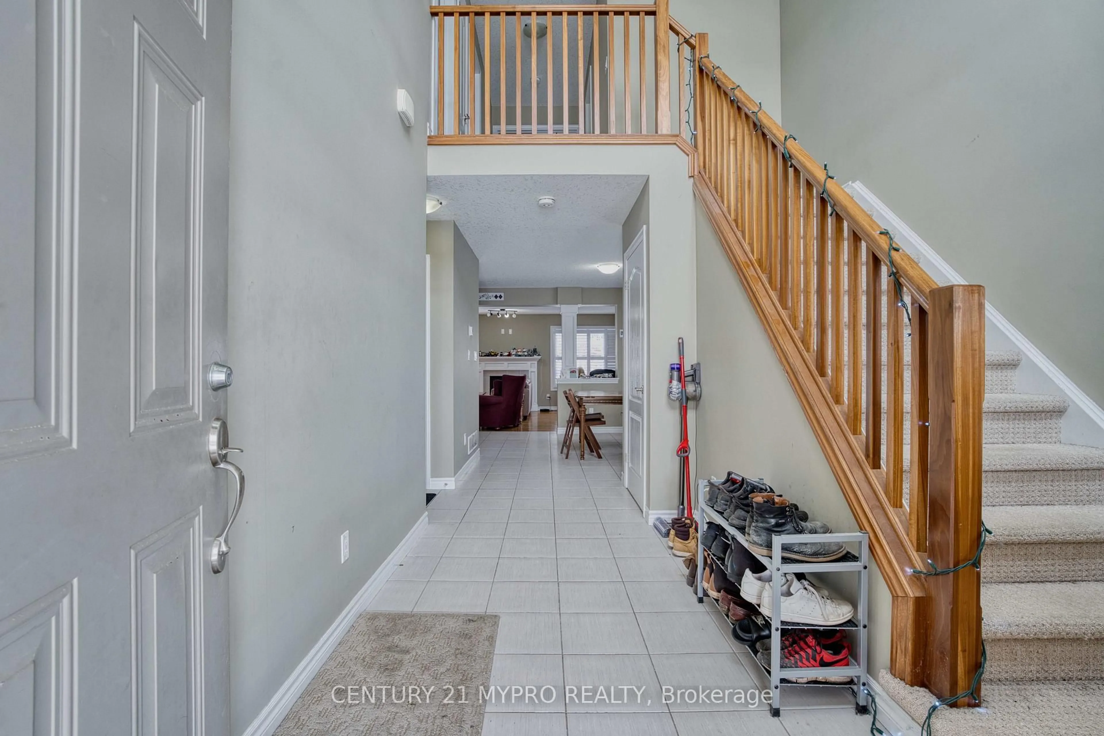 Unknown for 1114 Oakcrossing Rd, London North Ontario N6H 0E9