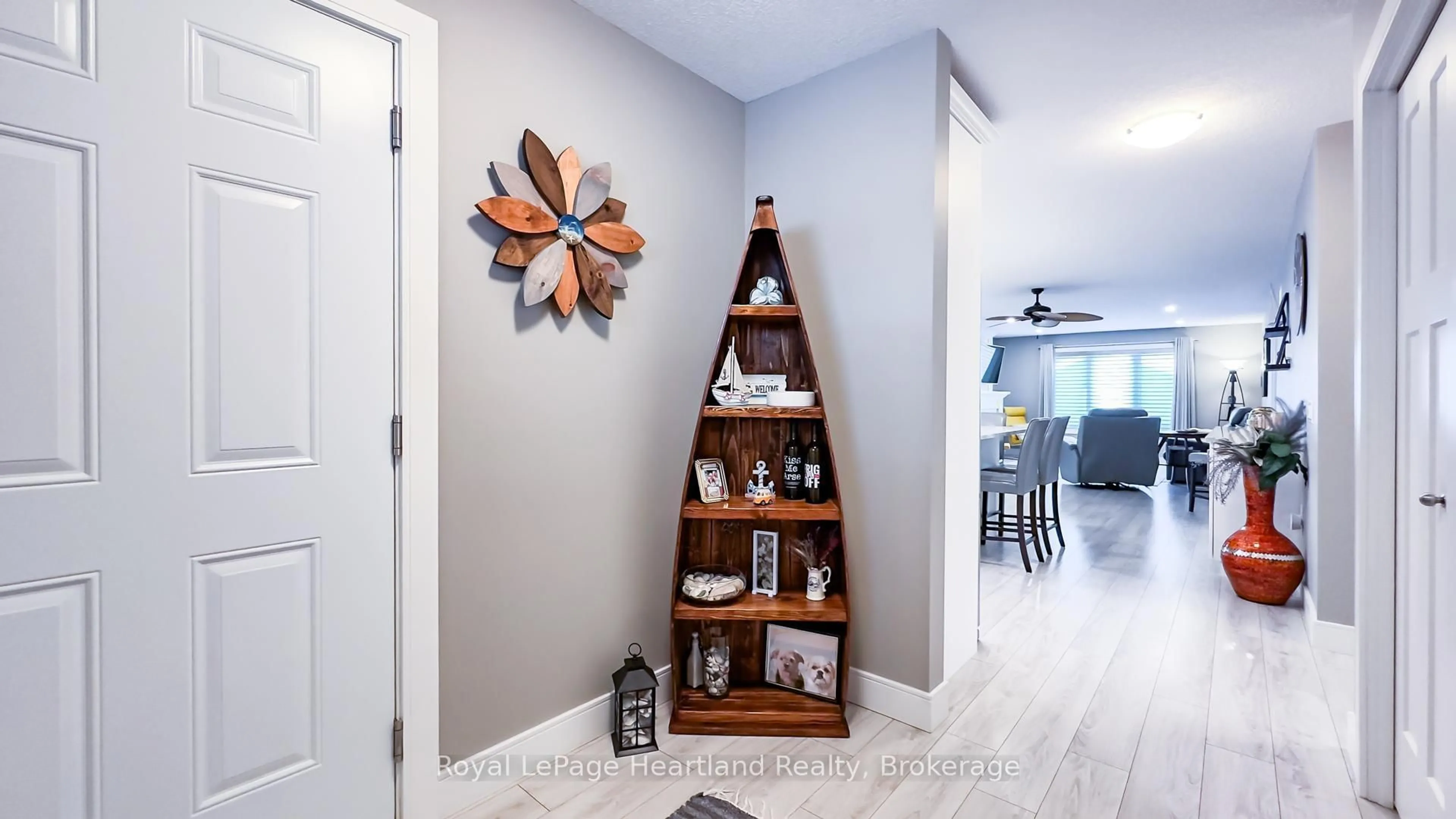 Indoor entryway for 5 WINDWARD Way, Ashfield-Colborne-Wawanosh Ontario N7A 0B2