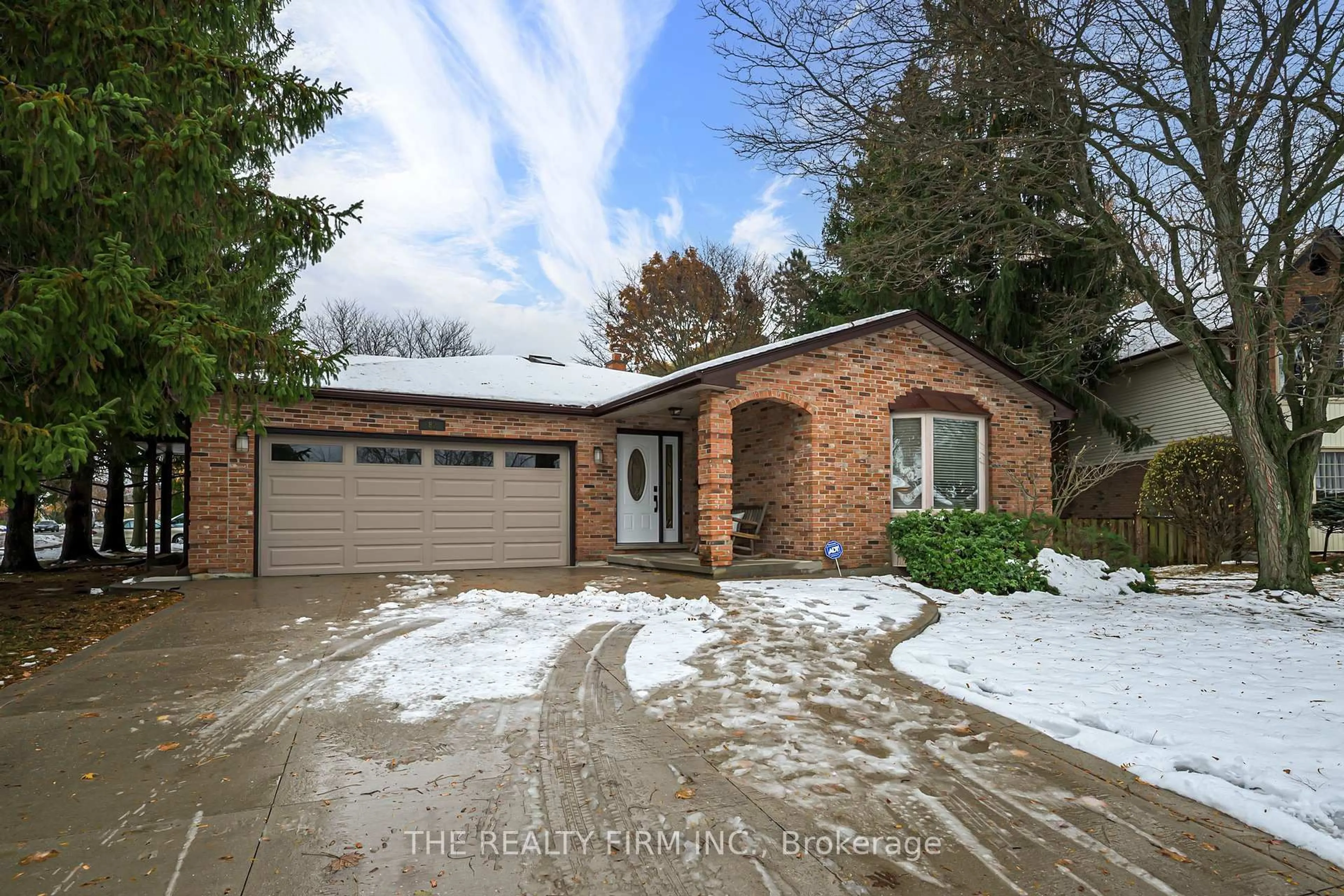 Home with brick exterior material, street for 82 Glenview Cres, London North Ontario N5X 2P9