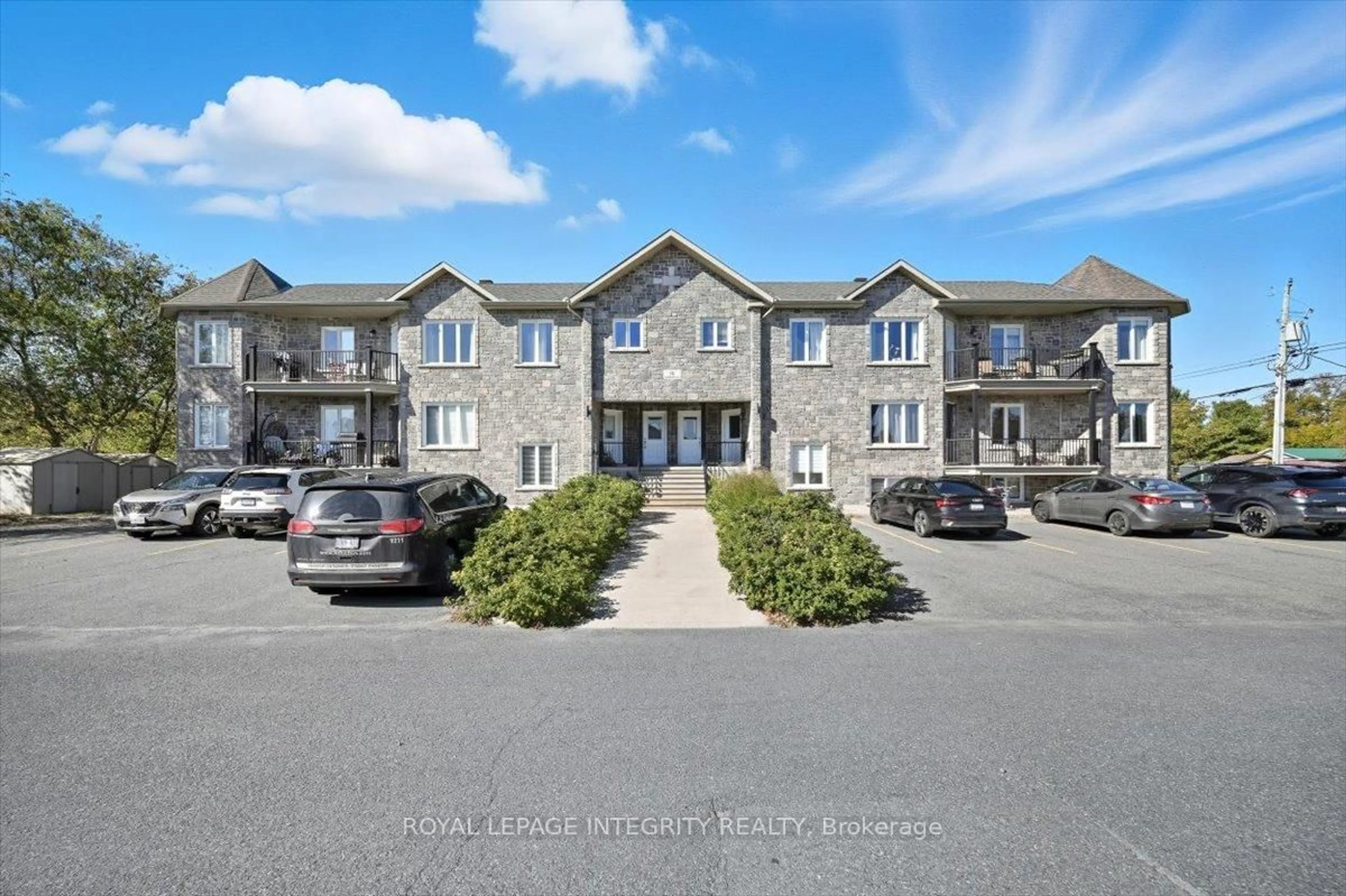 A pic from outside/outdoor area/front of a property/back of a property/a pic from drone, unknown for 46 Cambridge St #1, The Nation Ontario K0A 2M0