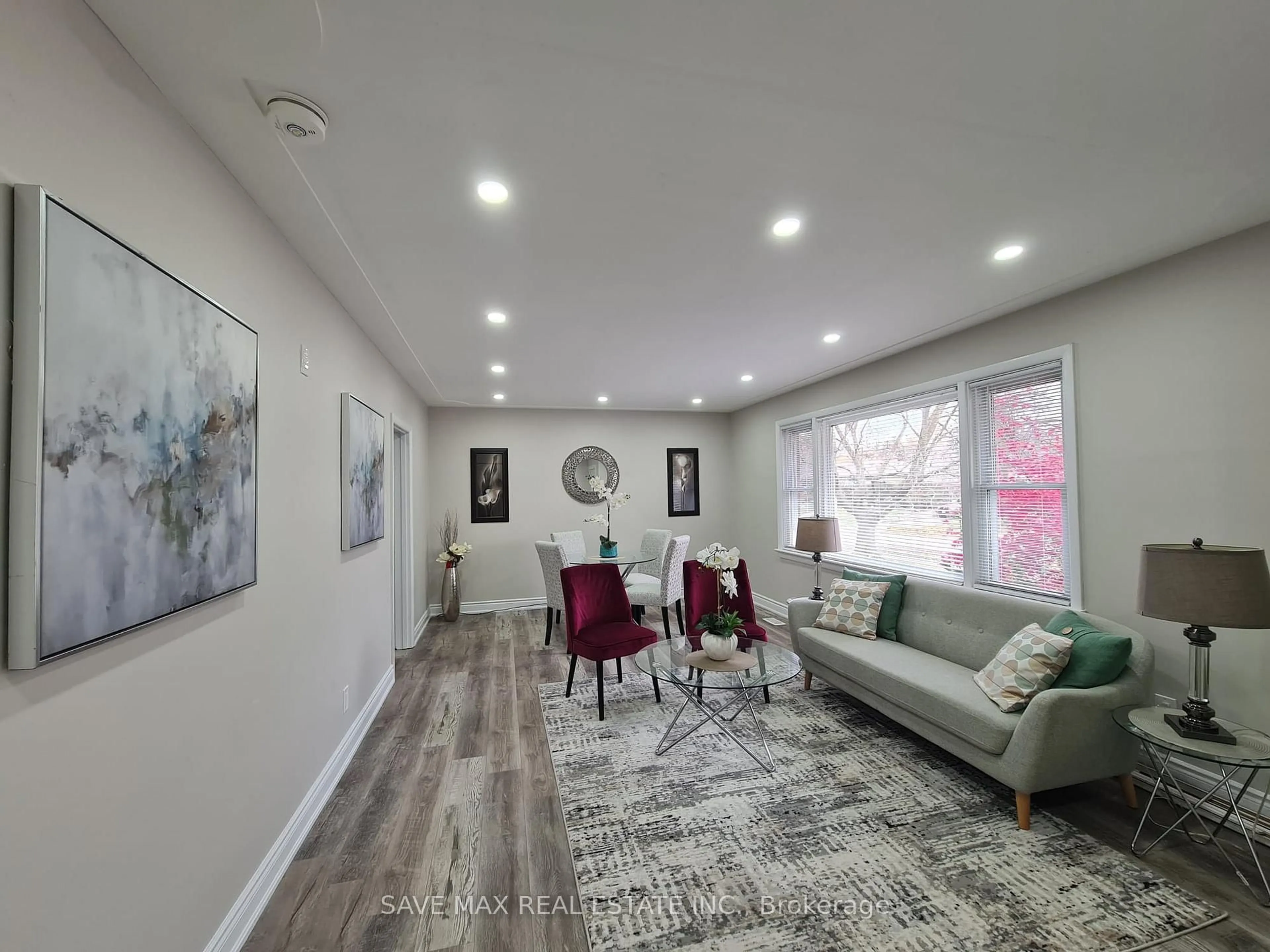 Living room with furniture, unknown for 214 CORNWALL St, Waterloo Ontario N2J 1H8