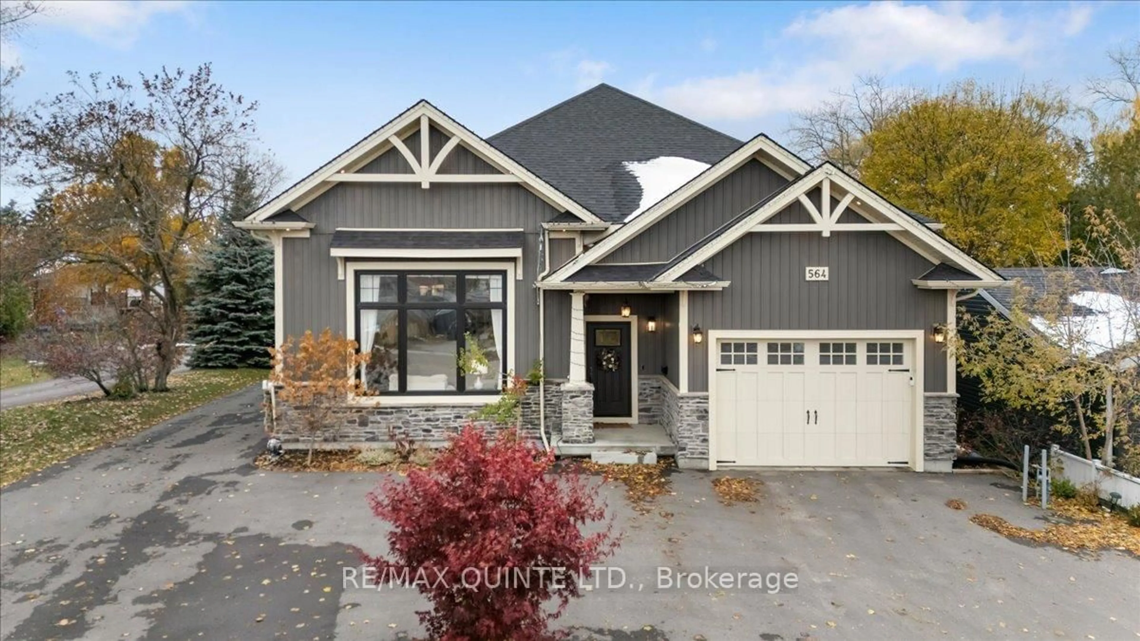 Home with brick exterior material, street for 564 Sidney St, Belleville Ontario K8P 4A2