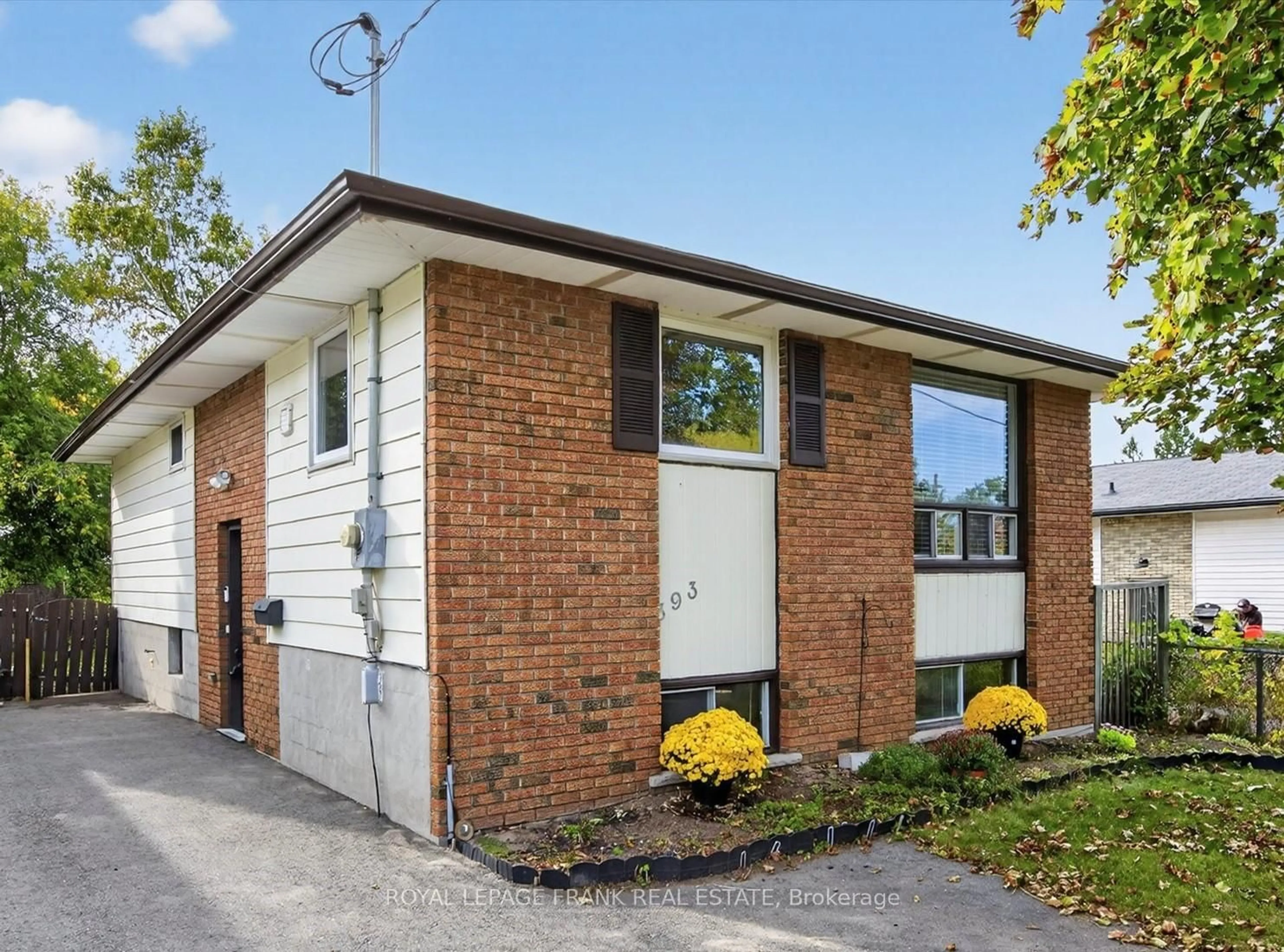 Home with brick exterior material, street for 393 Southpark Dr, Peterborough Ontario K9J 1C1