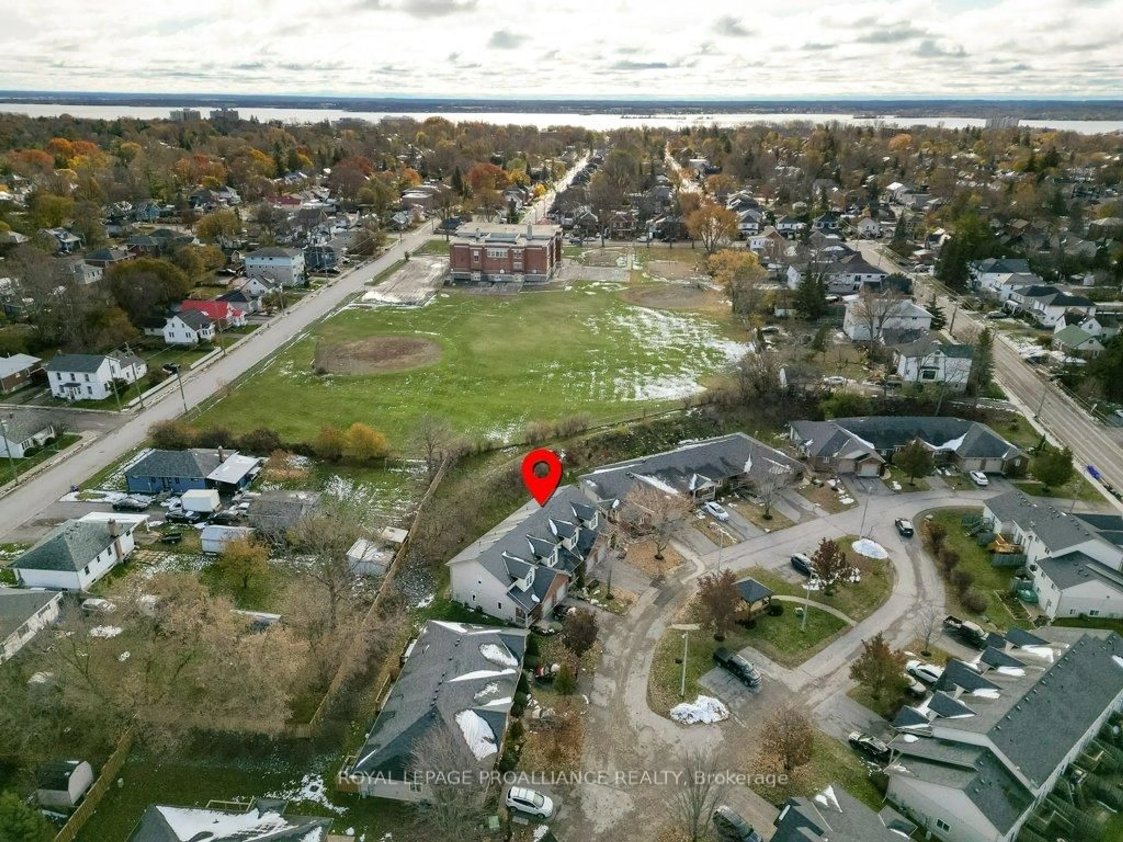 A pic from outside/outdoor area/front of a property/back of a property/a pic from drone, street for 35 Albion St #17, Belleville Ontario K8N 5Y8