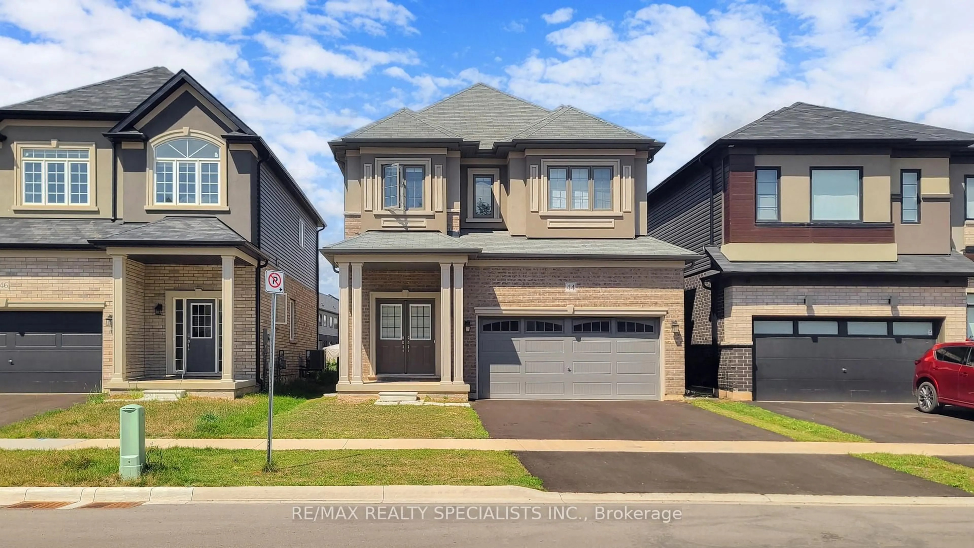 Home with brick exterior material, street for 44 Stauffer Rd, Brantford Ontario N3V 0B3